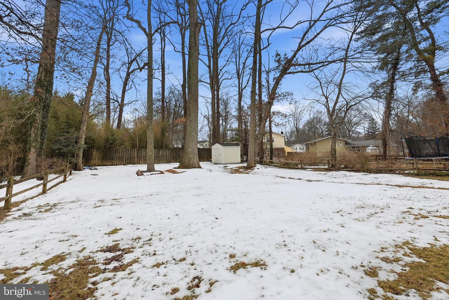 10911 MAPLE ST, FAIRFAX, Virginia 22030, 4 Bedrooms Bedrooms, 10 Rooms Rooms,1 BathroomBathrooms,Residential,For sale,10911 MAPLE ST,VAFC2007100 MLS # VAFC2007100