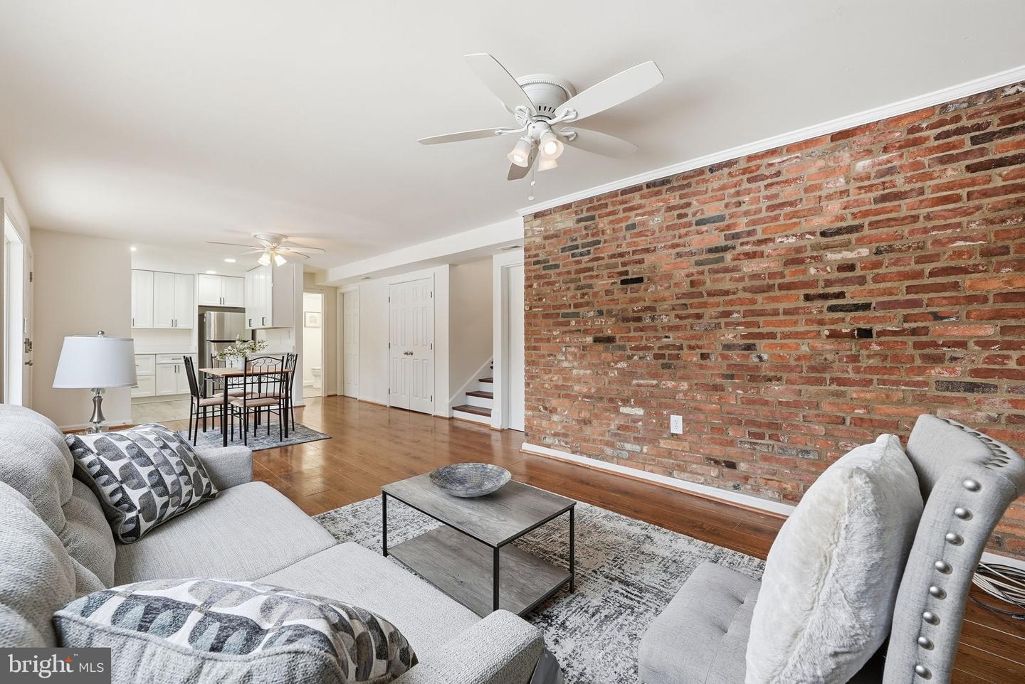 10911 MAPLE ST, FAIRFAX, Virginia 22030, 4 Bedrooms Bedrooms, 10 Rooms Rooms,1 BathroomBathrooms,Residential,For sale,10911 MAPLE ST,VAFC2007100 MLS # VAFC2007100