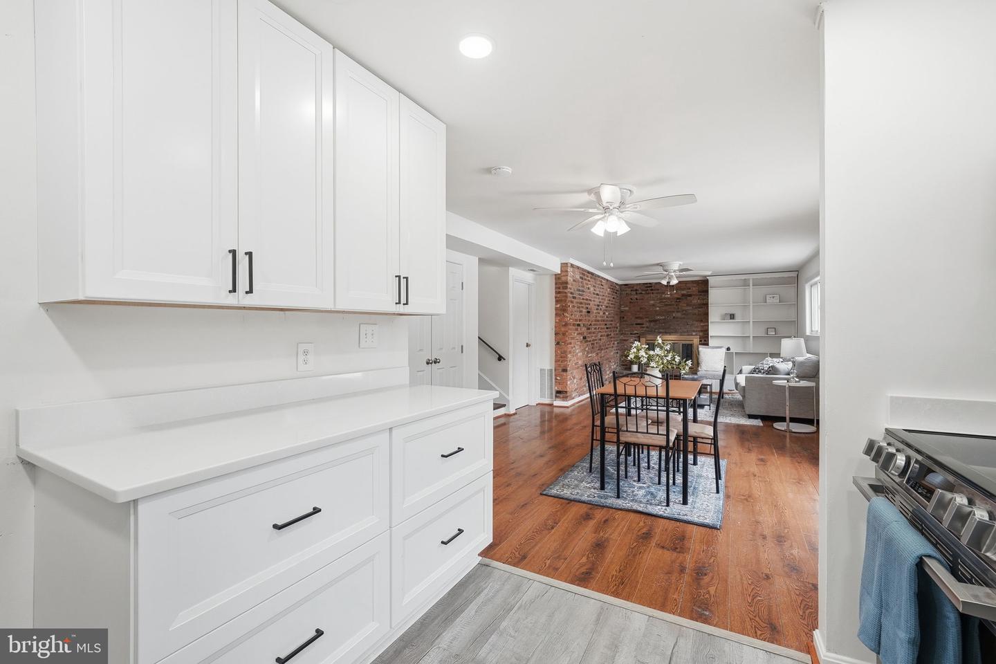 10911 MAPLE ST, FAIRFAX, Virginia 22030, 4 Bedrooms Bedrooms, 10 Rooms Rooms,1 BathroomBathrooms,Residential,For sale,10911 MAPLE ST,VAFC2007100 MLS # VAFC2007100