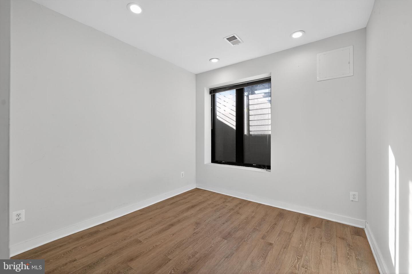 507 KENNEDY ST NW #1, WASHINGTON, District Of Columbia 20011, 2 Bedrooms Bedrooms, ,1 BathroomBathrooms,Residential,For sale,507 KENNEDY ST NW #1,DCDC2228962 MLS # DCDC2228962