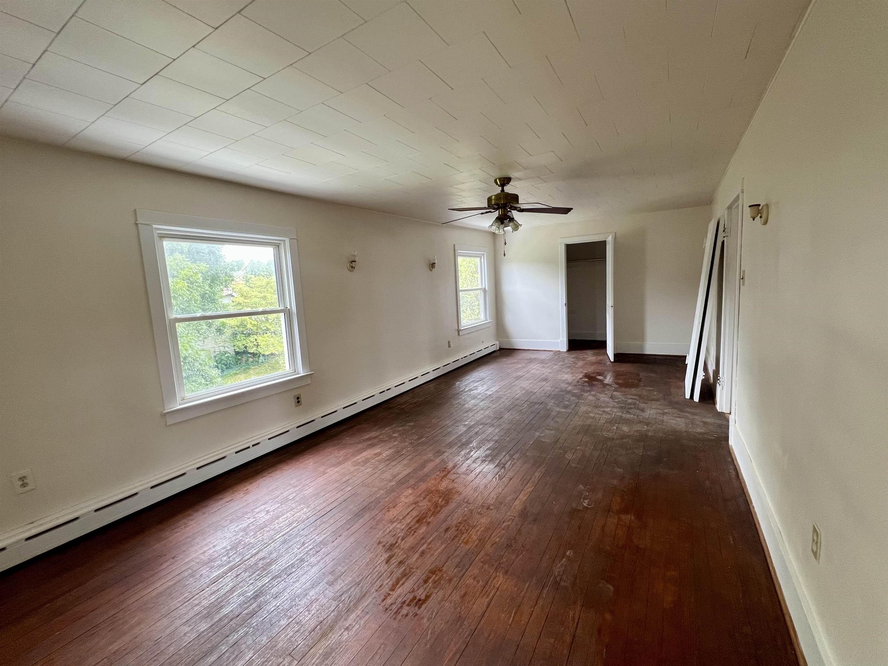 411 SHENANDOAH AVE, SHENANDOAH, Virginia 22849, 3 Bedrooms Bedrooms, ,1 BathroomBathrooms,Residential,411 SHENANDOAH AVE,668256 MLS # 668256