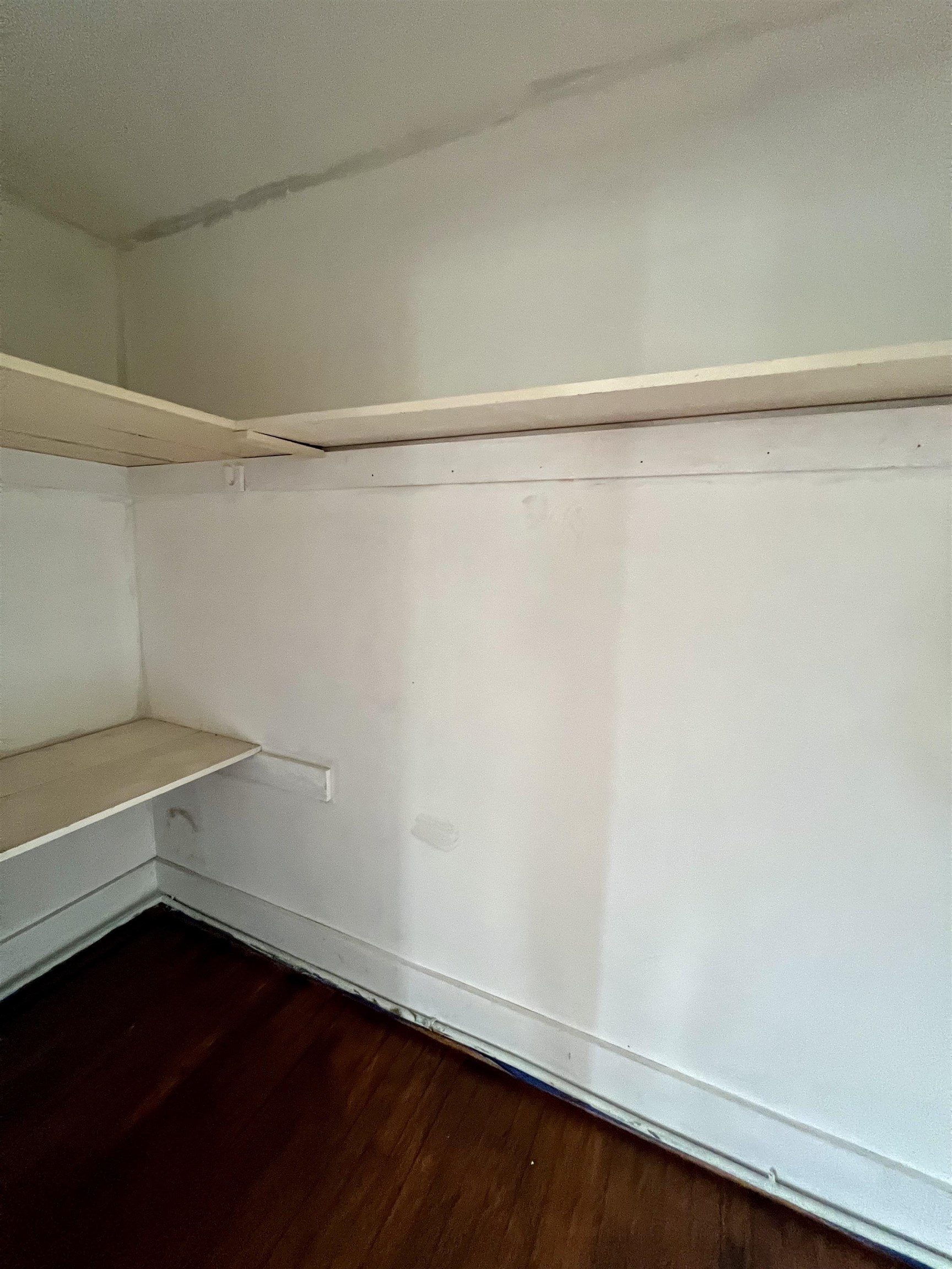 411 SHENANDOAH AVE, SHENANDOAH, Virginia 22849, 3 Bedrooms Bedrooms, ,1 BathroomBathrooms,Residential,411 SHENANDOAH AVE,668256 MLS # 668256