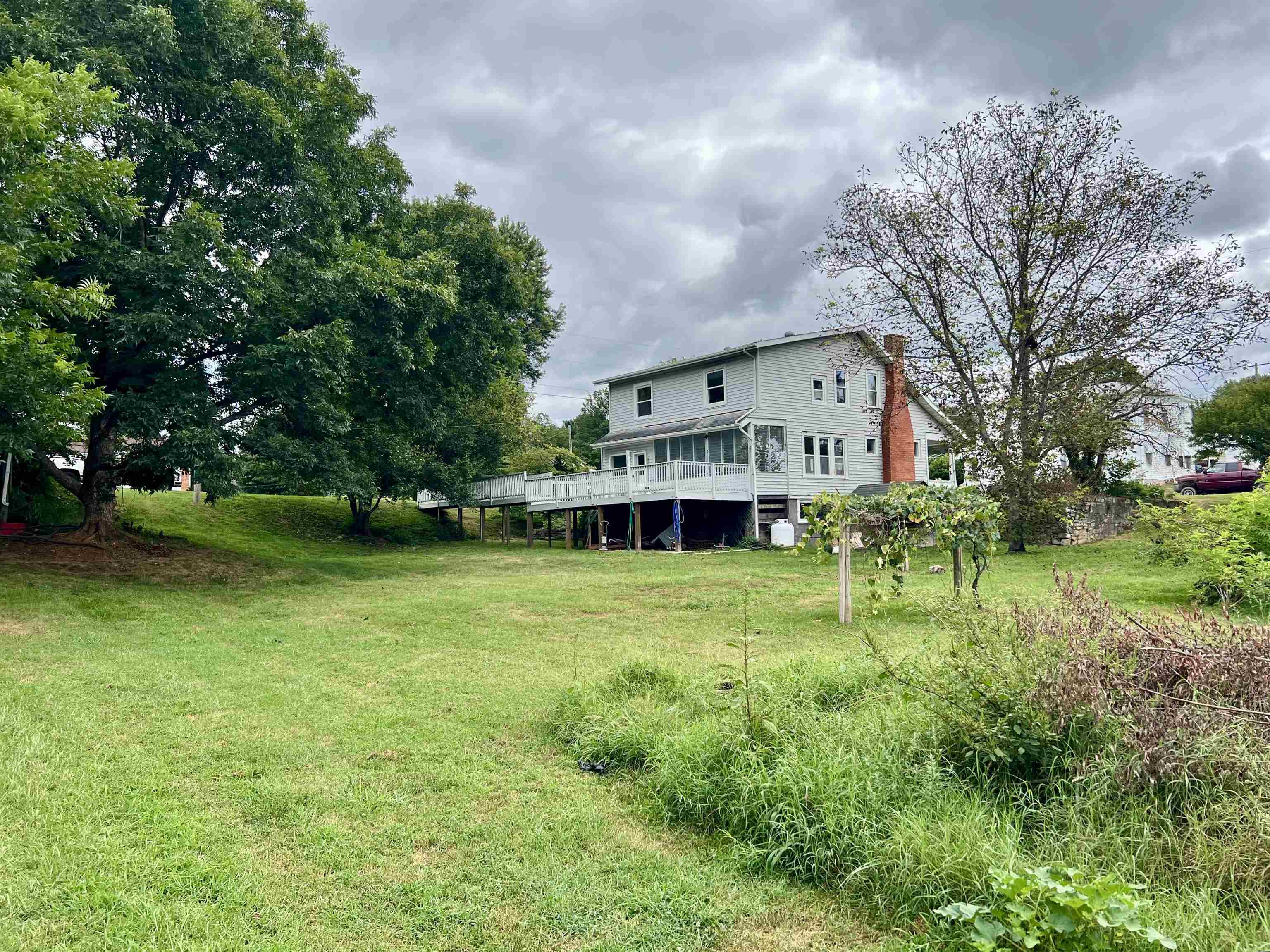 411 SHENANDOAH AVE, SHENANDOAH, Virginia 22849, 3 Bedrooms Bedrooms, ,1 BathroomBathrooms,Residential,411 SHENANDOAH AVE,668256 MLS # 668256