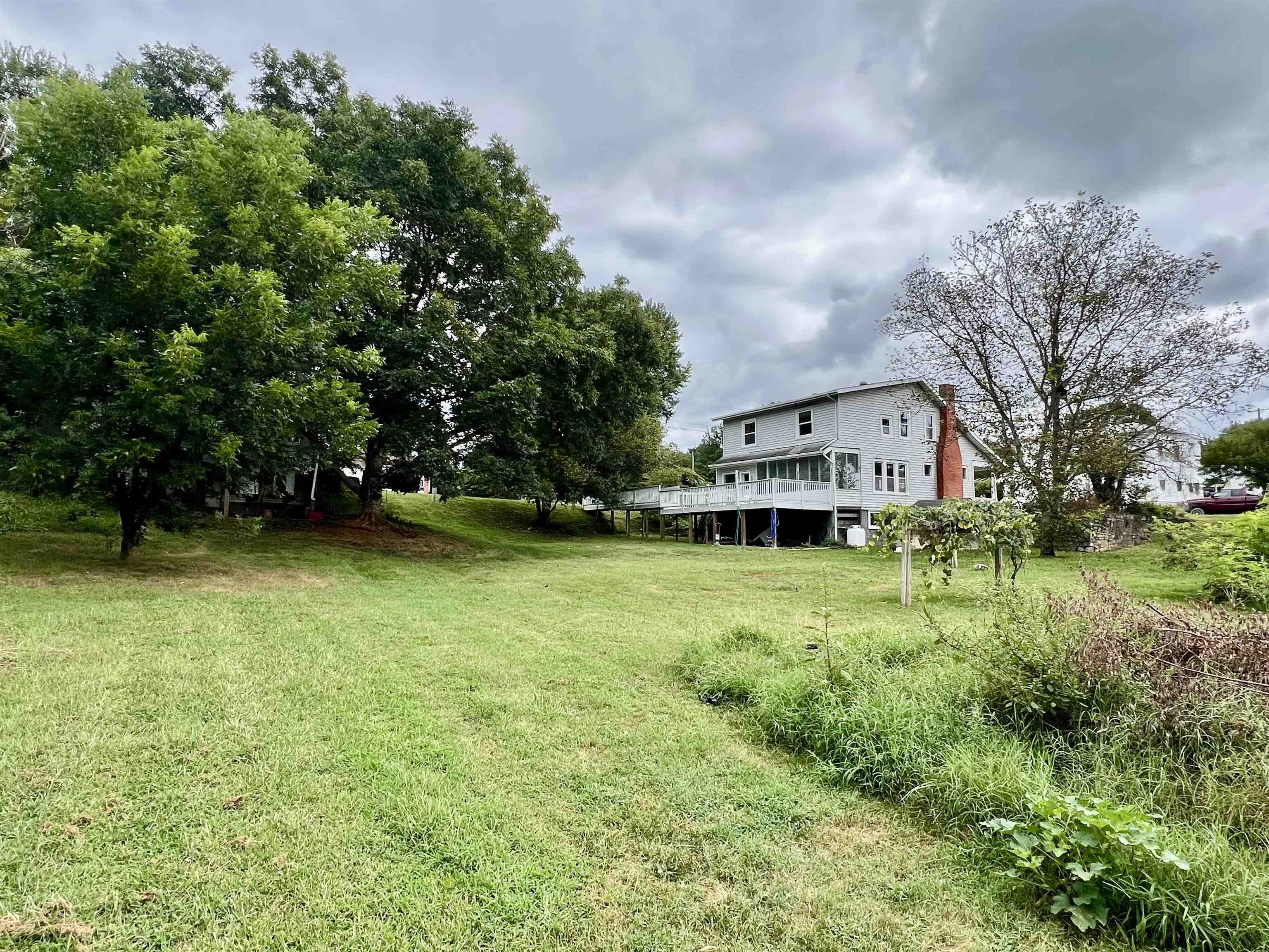 411 SHENANDOAH AVE, SHENANDOAH, Virginia 22849, 3 Bedrooms Bedrooms, ,1 BathroomBathrooms,Residential,411 SHENANDOAH AVE,668256 MLS # 668256