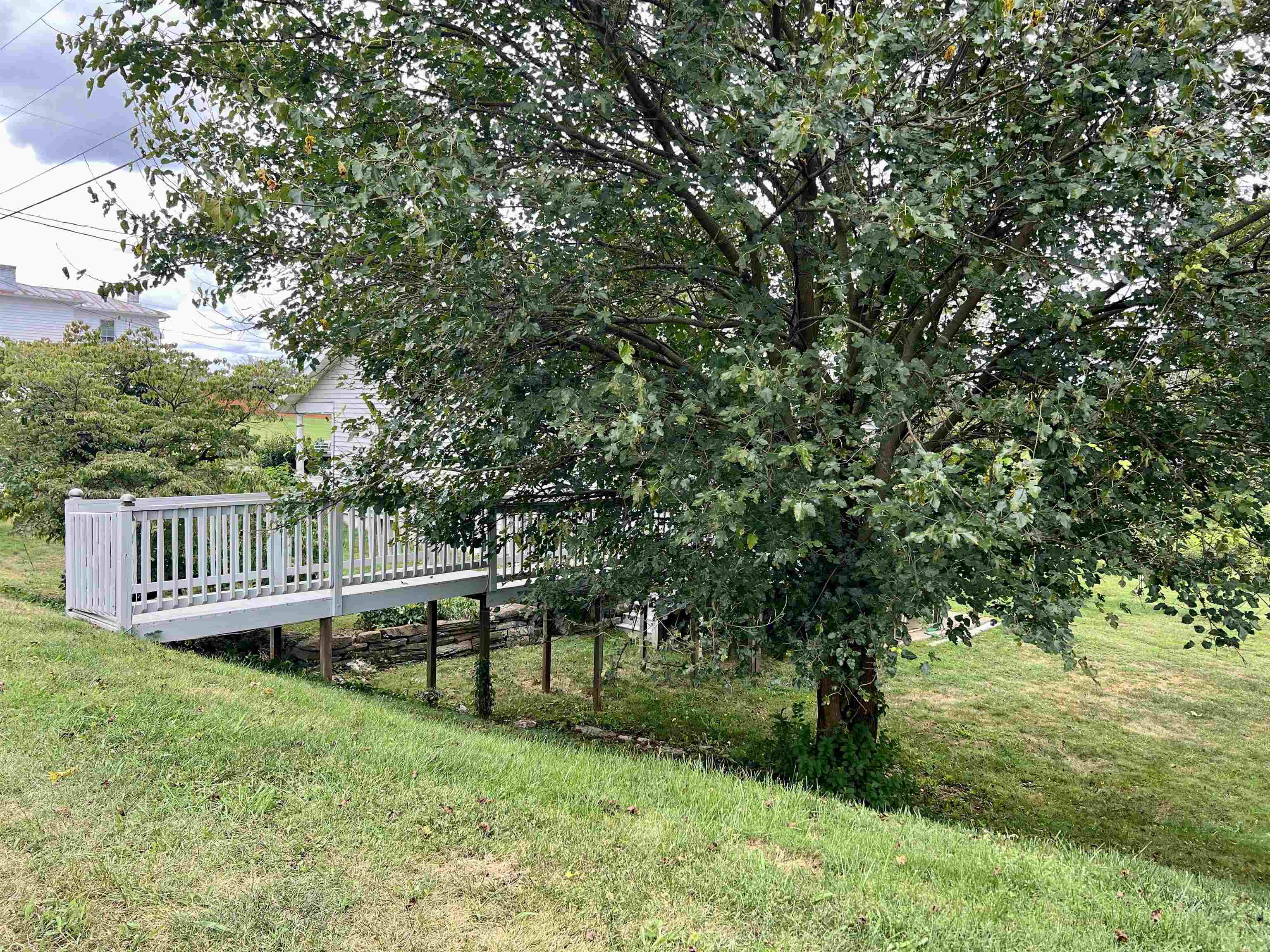 411 SHENANDOAH AVE, SHENANDOAH, Virginia 22849, 3 Bedrooms Bedrooms, ,1 BathroomBathrooms,Residential,411 SHENANDOAH AVE,668256 MLS # 668256