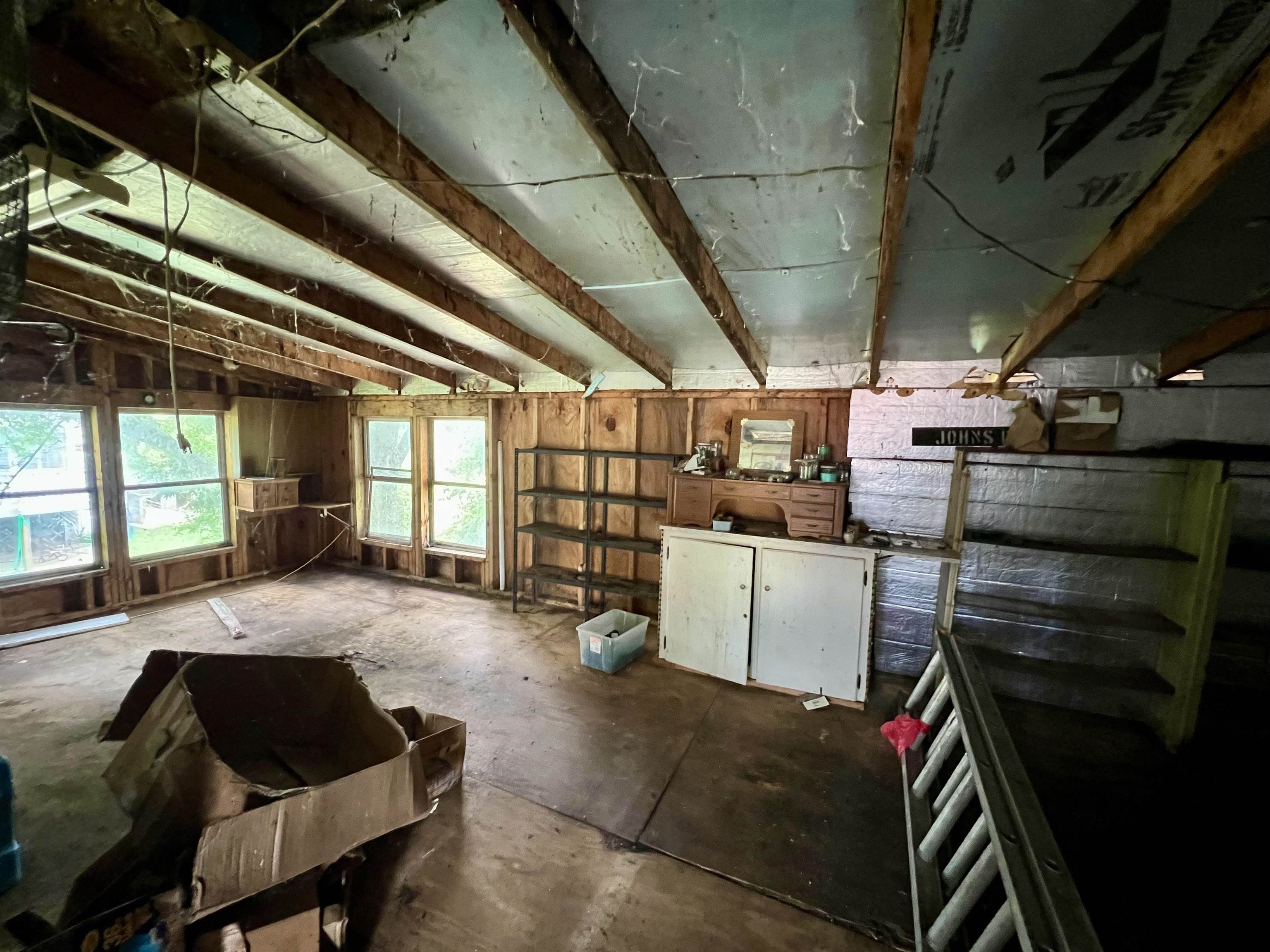 411 SHENANDOAH AVE, SHENANDOAH, Virginia 22849, 3 Bedrooms Bedrooms, ,1 BathroomBathrooms,Residential,411 SHENANDOAH AVE,668256 MLS # 668256