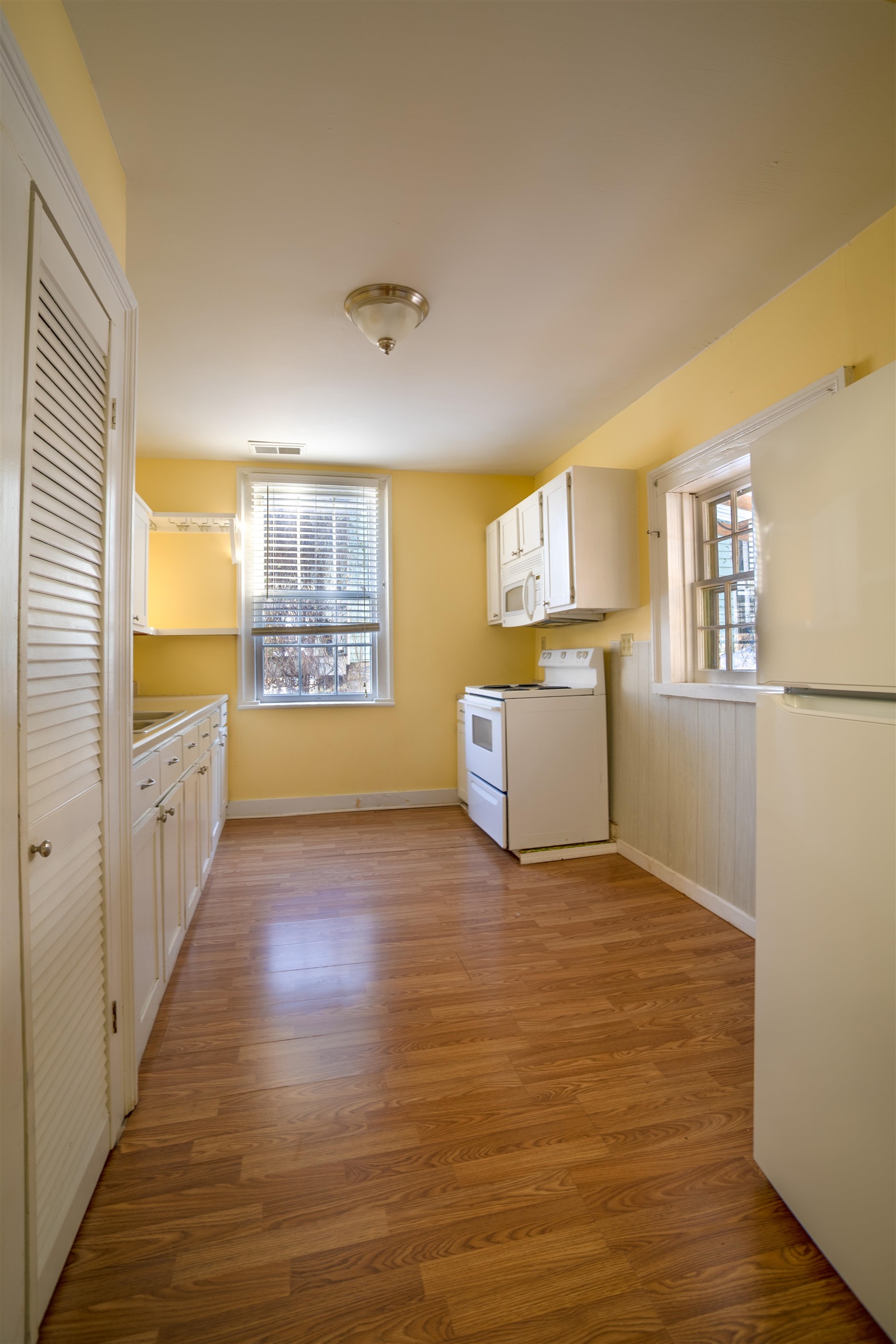 324 GREEN ST, STAUNTON, Virginia 24401, 2 Bedrooms Bedrooms, ,1 BathroomBathrooms,Residential,324 GREEN ST,673246 MLS # 673246