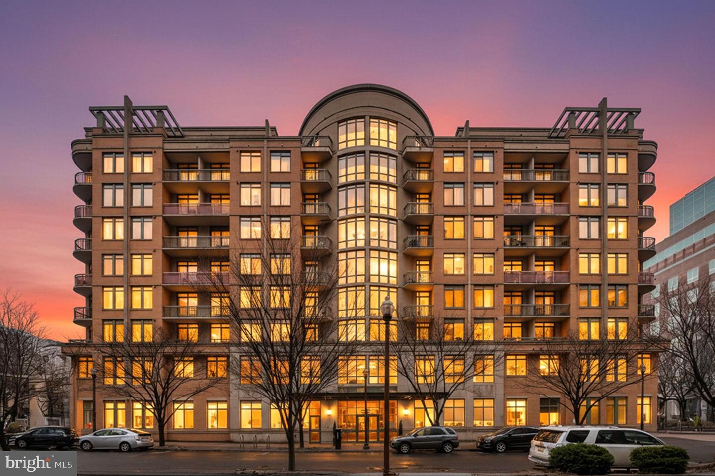 3625 10TH ST N #907, ARLINGTON, Virginia 22201, 2 Bedrooms Bedrooms, 8 Rooms Rooms,2 BathroomsBathrooms,Residential,For sale,3625 10TH ST N #907,VAAR2068232 MLS # VAAR2068232 3625 10TH ST N #907, ARLINGTON, Virginia 22201, 2 Bedrooms Bedrooms, 8 Rooms Rooms,2 BathroomsBathrooms,Residential,For sale,3625 10TH ST N #907,VAAR2068232 MLS # VAAR2068232