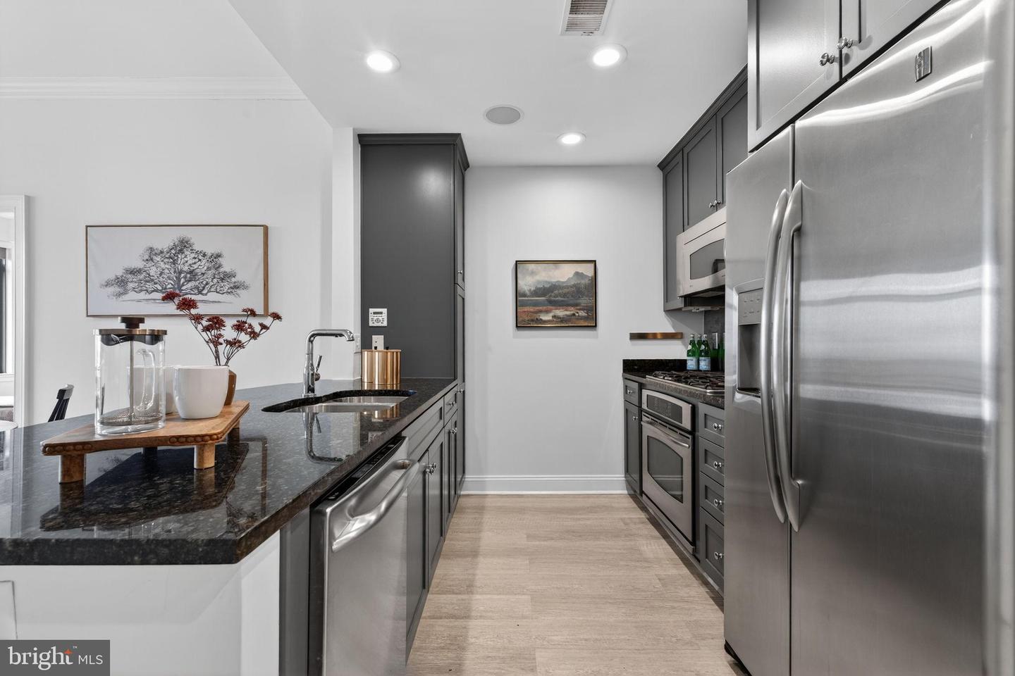 3625 10TH ST N #907, ARLINGTON, Virginia 22201, 2 Bedrooms Bedrooms, 8 Rooms Rooms,2 BathroomsBathrooms,Residential,For sale,3625 10TH ST N #907,VAAR2068232 MLS # VAAR2068232 3625 10TH ST N #907, ARLINGTON, Virginia 22201, 2 Bedrooms Bedrooms, 8 Rooms Rooms,2 BathroomsBathrooms,Residential,For sale,3625 10TH ST N #907,VAAR2068232 MLS # VAAR2068232