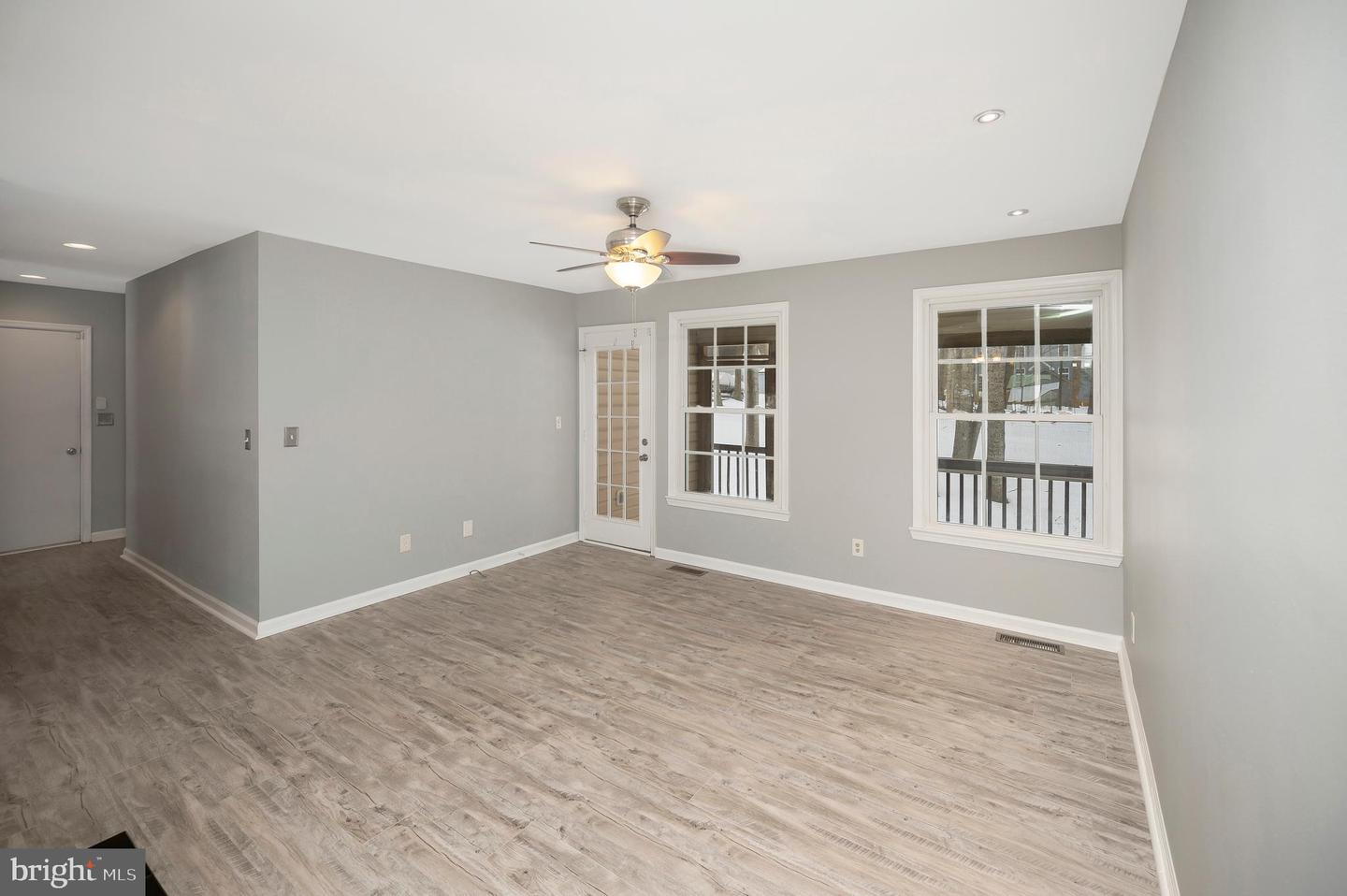 217 WASHINGTON ST, LOCUST GROVE, Virginia 22508, 3 Bedrooms Bedrooms, ,2 BathroomsBathrooms,Residential,For sale,217 WASHINGTON ST,VAOR2013218 MLS # VAOR2013218