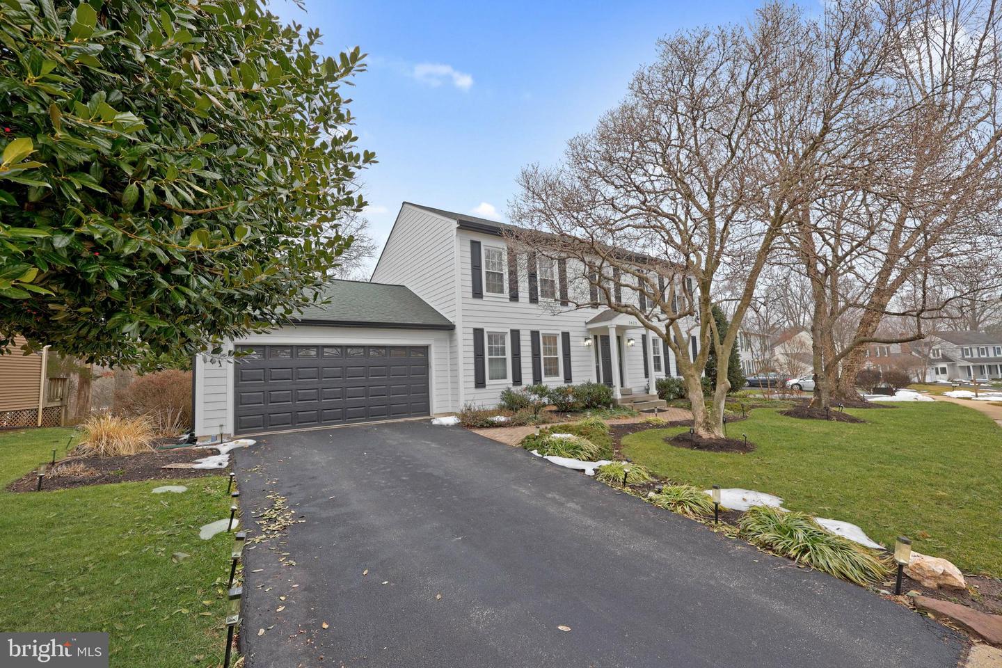 3623 GREAT LAUREL LN, FAIRFAX, Virginia 22033, 5 Bedrooms Bedrooms, ,3 BathroomsBathrooms,Residential,For sale,3623 GREAT LAUREL LN,VAFX2288446 MLS # VAFX2288446