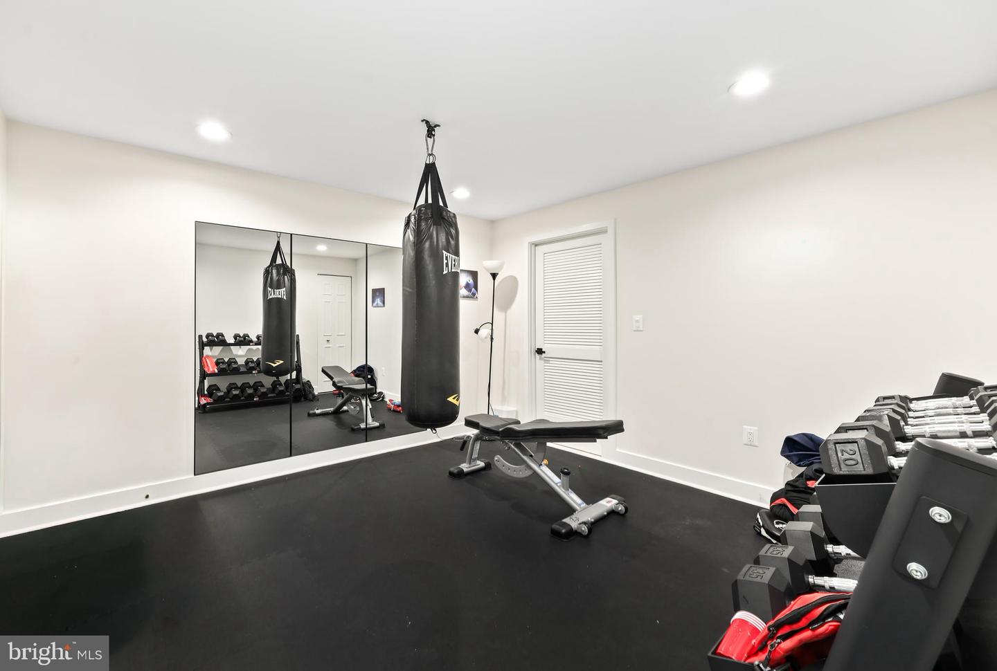 3623 GREAT LAUREL LN, FAIRFAX, Virginia 22033, 5 Bedrooms Bedrooms, ,3 BathroomsBathrooms,Residential,For sale,3623 GREAT LAUREL LN,VAFX2288446 MLS # VAFX2288446