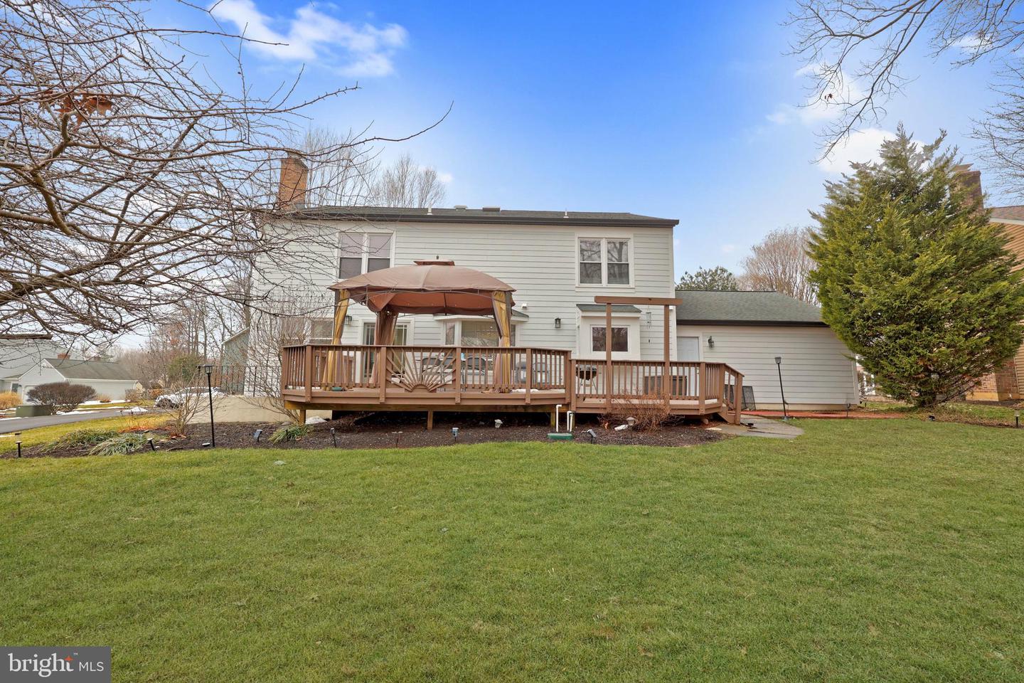 3623 GREAT LAUREL LN, FAIRFAX, Virginia 22033, 5 Bedrooms Bedrooms, ,3 BathroomsBathrooms,Residential,For sale,3623 GREAT LAUREL LN,VAFX2288446 MLS # VAFX2288446