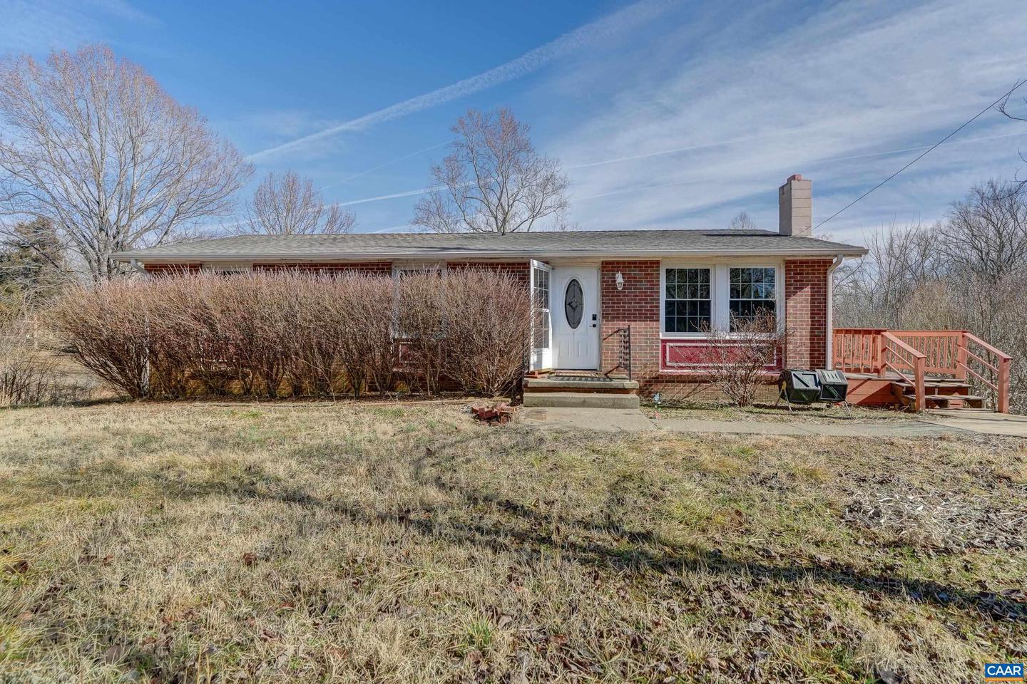 6685 JEFFERSON MILL RD, SCOTTSVILLE, Virginia 24590, 3 Bedrooms Bedrooms, ,1 BathroomBathrooms,Residential,For sale,6685 JEFFERSON MILL RD,673084 MLS # 673084