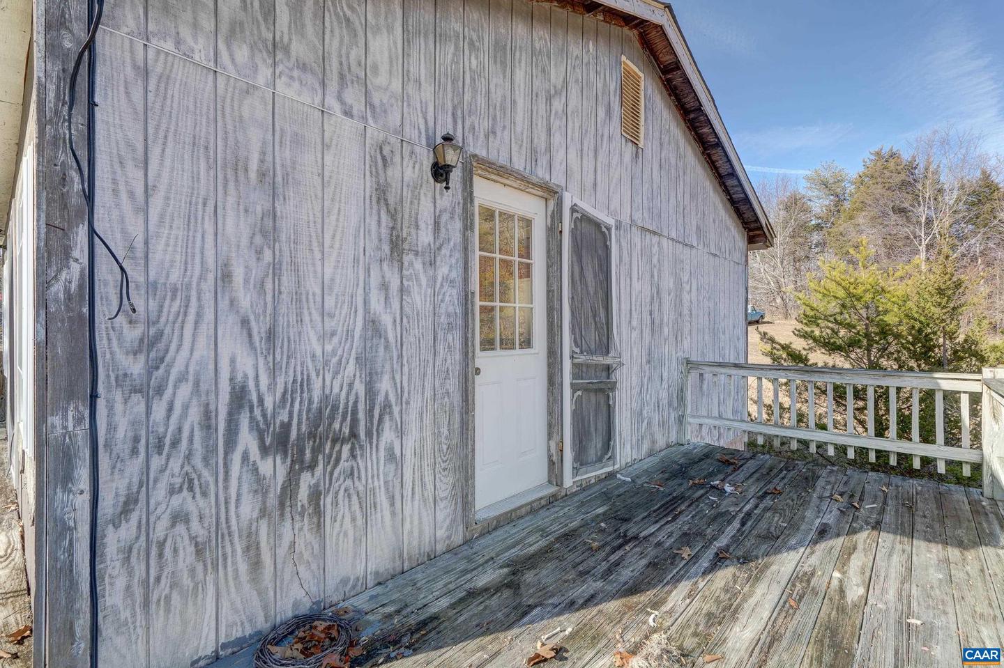 6685 JEFFERSON MILL RD, SCOTTSVILLE, Virginia 24590, 3 Bedrooms Bedrooms, ,1 BathroomBathrooms,Residential,For sale,6685 JEFFERSON MILL RD,673084 MLS # 673084