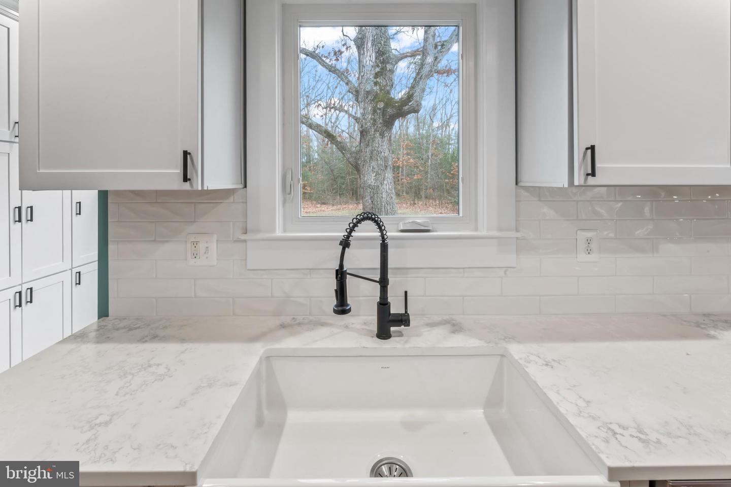 15072 DAHLGREN RD, KING GEORGE, Virginia 22485, 3 Bedrooms Bedrooms, ,2 BathroomsBathrooms,Residential,For sale,15072 DAHLGREN RD,VAKG2007614 MLS # VAKG2007614