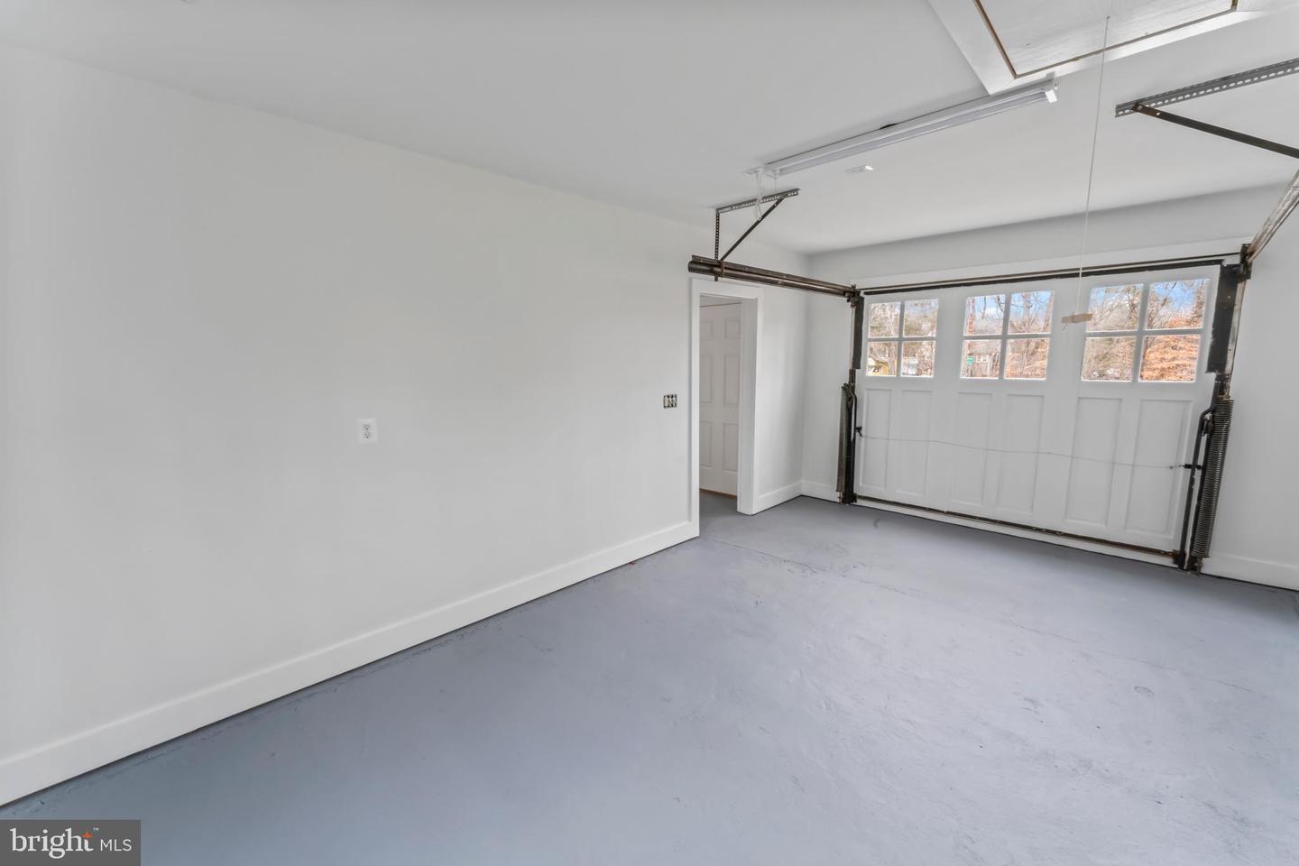 15072 DAHLGREN RD, KING GEORGE, Virginia 22485, 3 Bedrooms Bedrooms, ,2 BathroomsBathrooms,Residential,For sale,15072 DAHLGREN RD,VAKG2007614 MLS # VAKG2007614