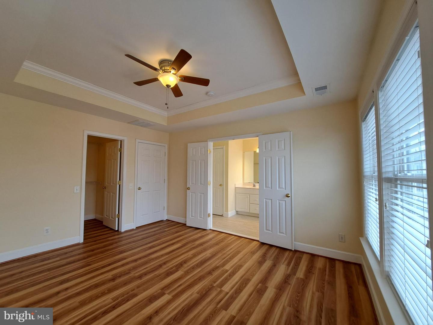 2481 WALNUT ROCKER LN, HERNDON, Virginia 20171, 3 Bedrooms Bedrooms, ,2 BathroomsBathrooms,Residential,For sale,2481 WALNUT ROCKER LN,VAFX2290904 MLS # VAFX2290904