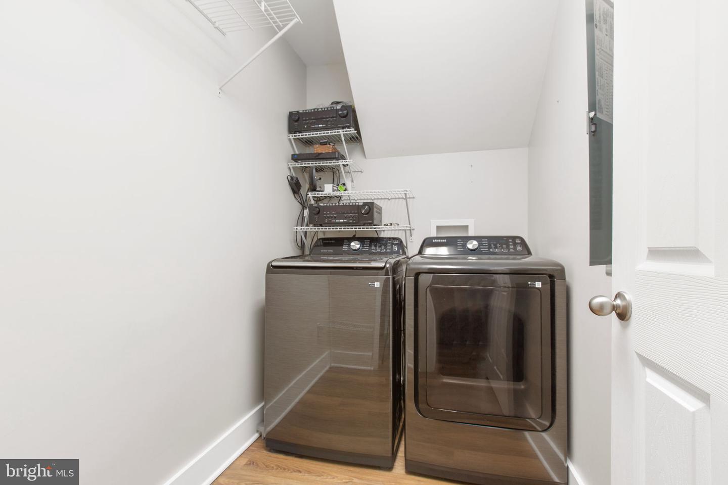 219 OAKWOOD DR, MINERAL, Virginia 23117, 5 Bedrooms Bedrooms, 9 Rooms Rooms,4 BathroomsBathrooms,Residential,For sale,219 OAKWOOD DR,VALA2009298 MLS # VALA2009298