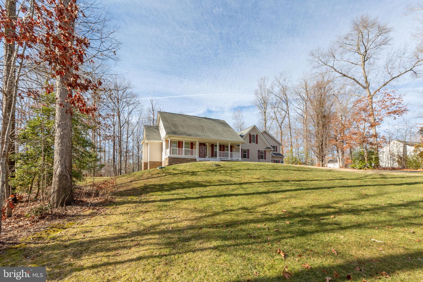 219 OAKWOOD DR, MINERAL, Virginia 23117, 5 Bedrooms Bedrooms, 9 Rooms Rooms,4 BathroomsBathrooms,Residential,For sale,219 OAKWOOD DR,VALA2009298 MLS # VALA2009298