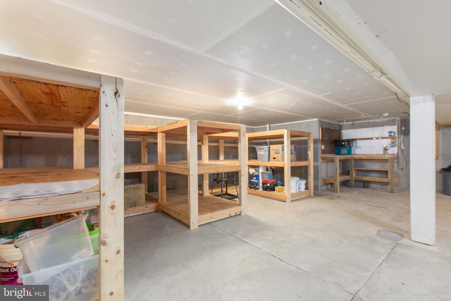 219 OAKWOOD DR, MINERAL, Virginia 23117, 5 Bedrooms Bedrooms, 9 Rooms Rooms,4 BathroomsBathrooms,Residential,For sale,219 OAKWOOD DR,VALA2009298 MLS # VALA2009298