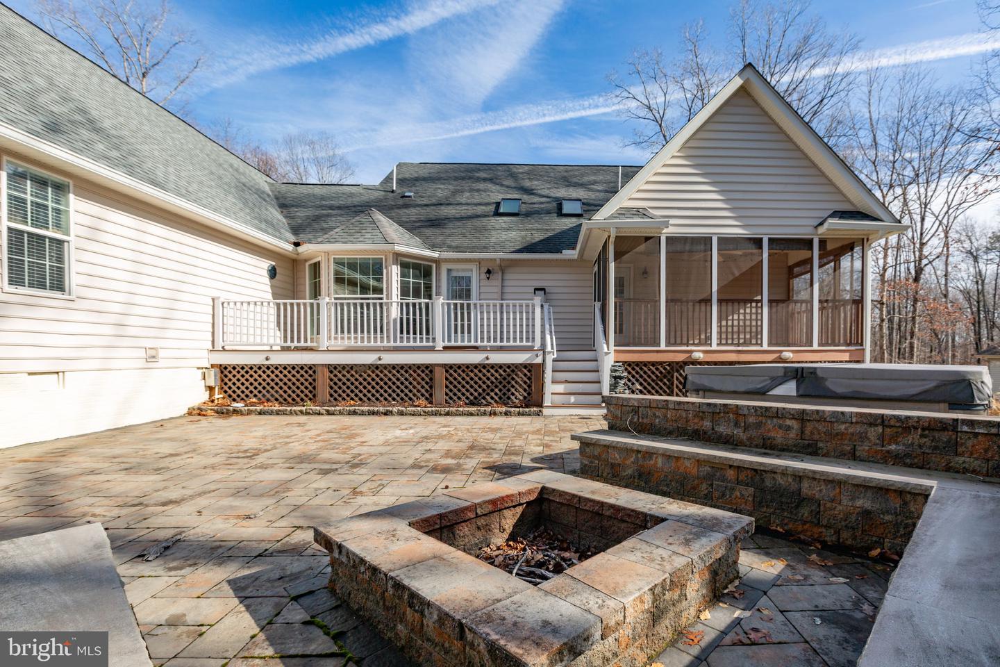 219 OAKWOOD DR, MINERAL, Virginia 23117, 5 Bedrooms Bedrooms, 9 Rooms Rooms,4 BathroomsBathrooms,Residential,For sale,219 OAKWOOD DR,VALA2009298 MLS # VALA2009298