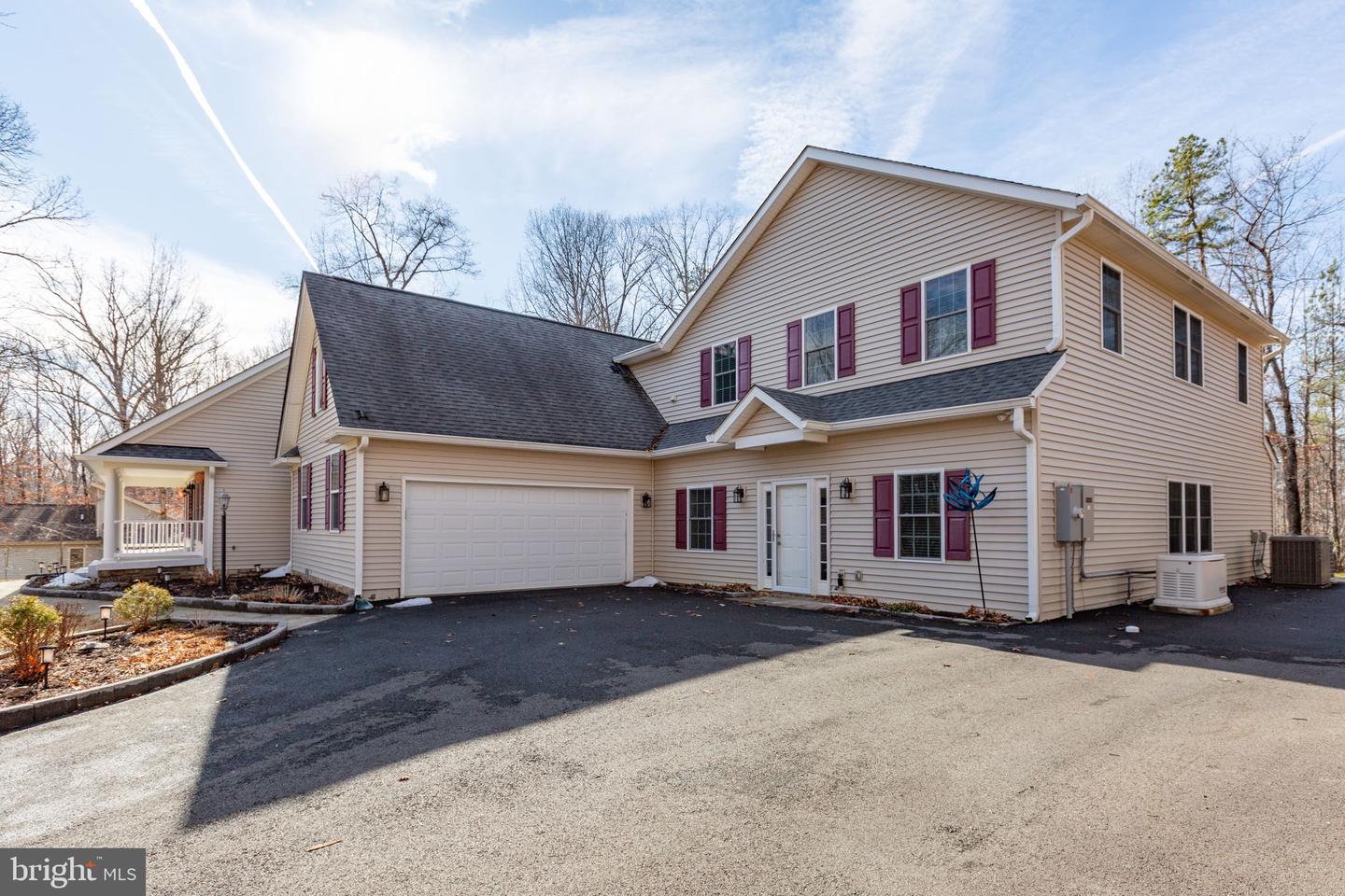 219 OAKWOOD DR, MINERAL, Virginia 23117, 5 Bedrooms Bedrooms, 9 Rooms Rooms,4 BathroomsBathrooms,Residential,For sale,219 OAKWOOD DR,VALA2009298 MLS # VALA2009298