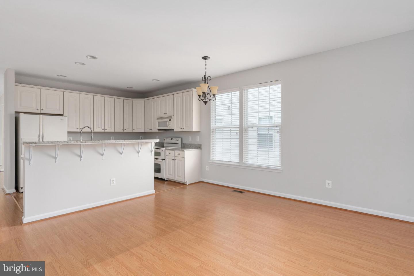 3839 MULBERRY POINT CT, DUMFRIES, Virginia 22025, 4 Bedrooms Bedrooms, 7 Rooms Rooms,3 BathroomsBathrooms,Residential,For sale,3839 MULBERRY POINT CT,VAPW2112610 MLS # VAPW2112610 3839 MULBERRY POINT CT, DUMFRIES, Virginia 22025, 4 Bedrooms Bedrooms, 7 Rooms Rooms,3 BathroomsBathrooms,Residential,For sale,3839 MULBERRY POINT CT,VAPW2112610 MLS # VAPW2112610