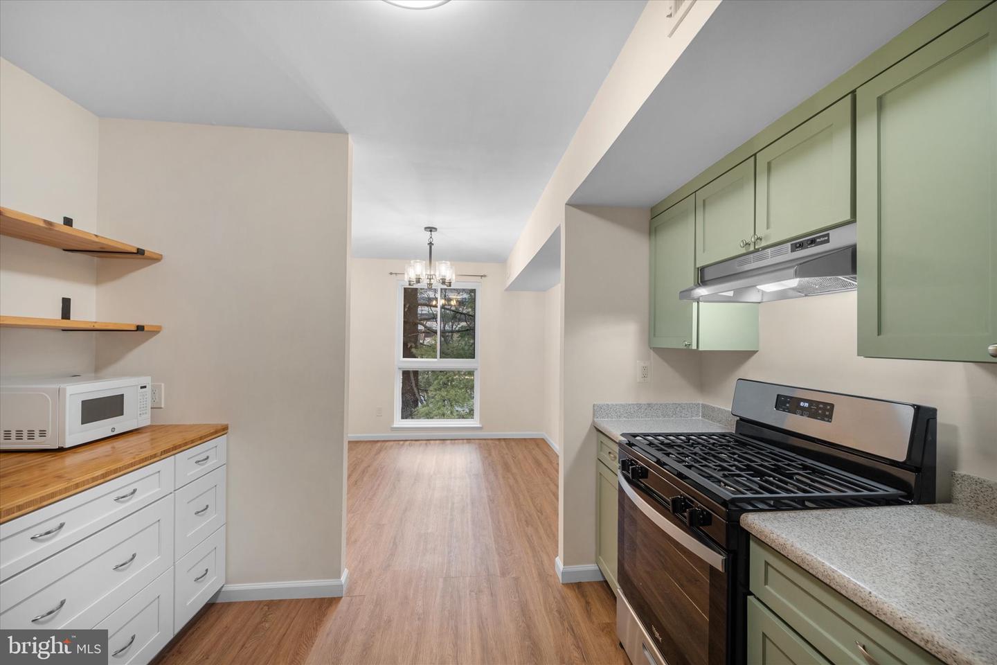 2073 ROYAL FERN CT #34/21B, RESTON, Virginia 20191, 2 Bedrooms Bedrooms, 7 Rooms Rooms,1 BathroomBathrooms,Residential,For sale,2073 ROYAL FERN CT #34/21B,VAFX2291758 MLS # VAFX2291758 2073 ROYAL FERN CT #34/21B, RESTON, Virginia 20191, 2 Bedrooms Bedrooms, 7 Rooms Rooms,1 BathroomBathrooms,Residential,For sale,2073 ROYAL FERN CT #34/21B,VAFX2291758 MLS # VAFX2291758
