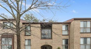 2073 ROYAL FERN CT #34/21B, RESTON, Virginia 20191, 2 Bedrooms Bedrooms, 7 Rooms Rooms,1 BathroomBathrooms,Residential,For sale,2073 ROYAL FERN CT #34/21B,VAFX2291758 MLS # VAFX2291758