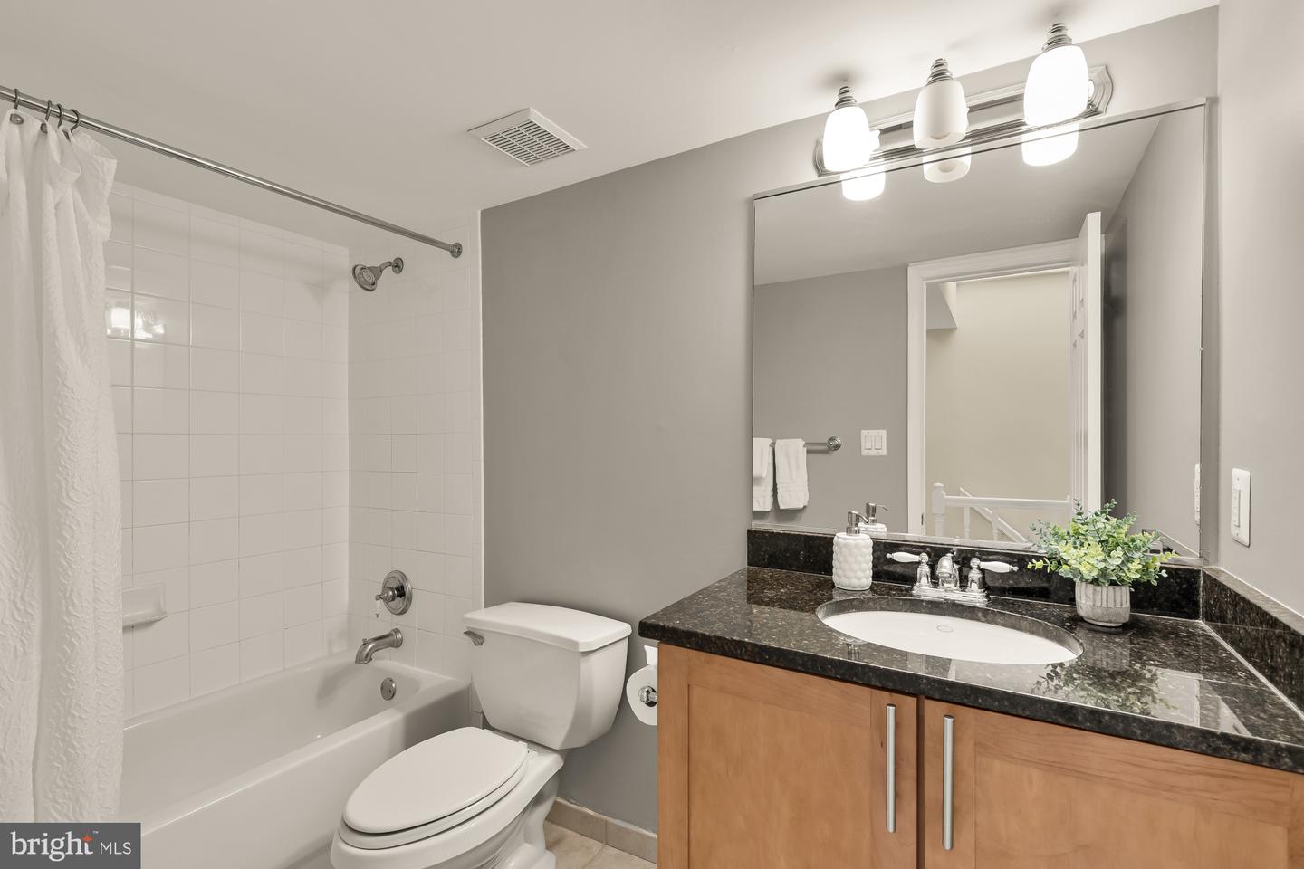 3804 RODMAN ST NW #303, WASHINGTON, District Of Columbia 20016, 1 Bedroom Bedrooms, ,1 BathroomBathrooms,Residential,For sale,3804 RODMAN ST NW #303,DCDC2246866 MLS # DCDC2246866