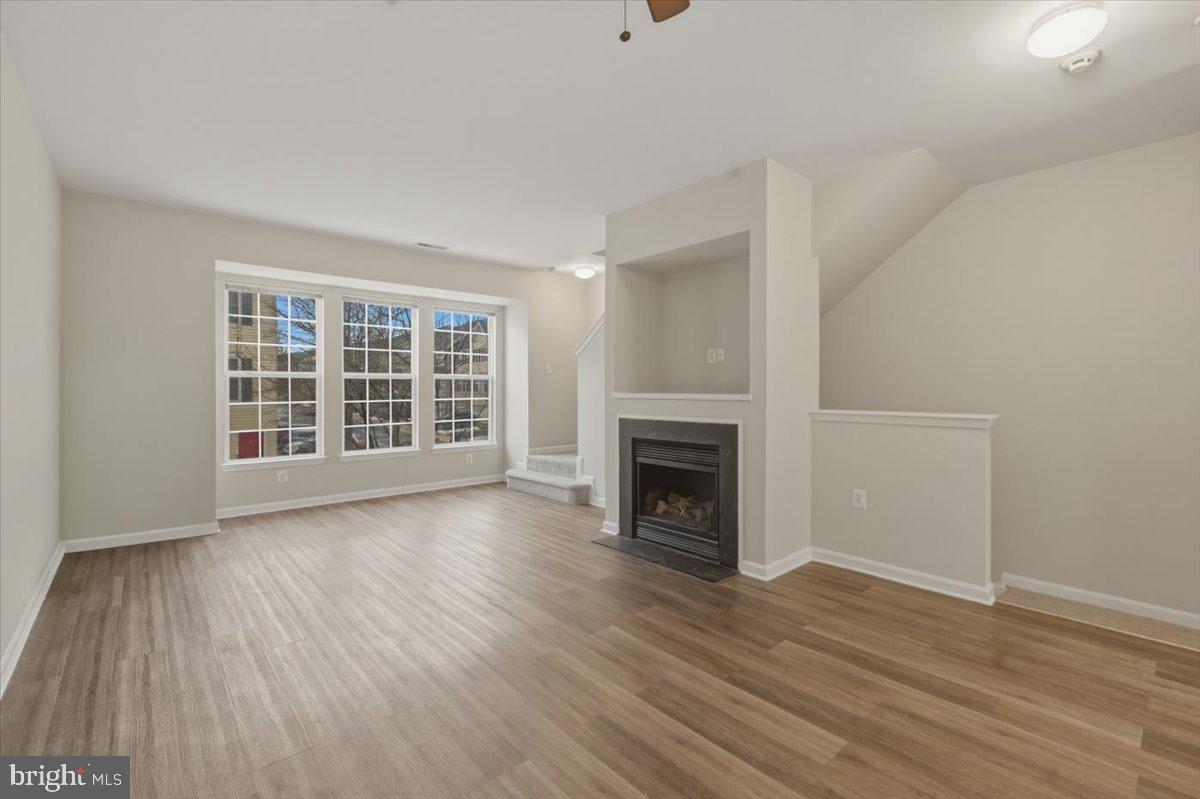 23142 BLACKTHORN SQ, STERLING, Virginia 20166, 3 Bedrooms Bedrooms, ,3 BathroomsBathrooms,Residential,For sale,23142 BLACKTHORN SQ,VALO2116244 MLS # VALO2116244