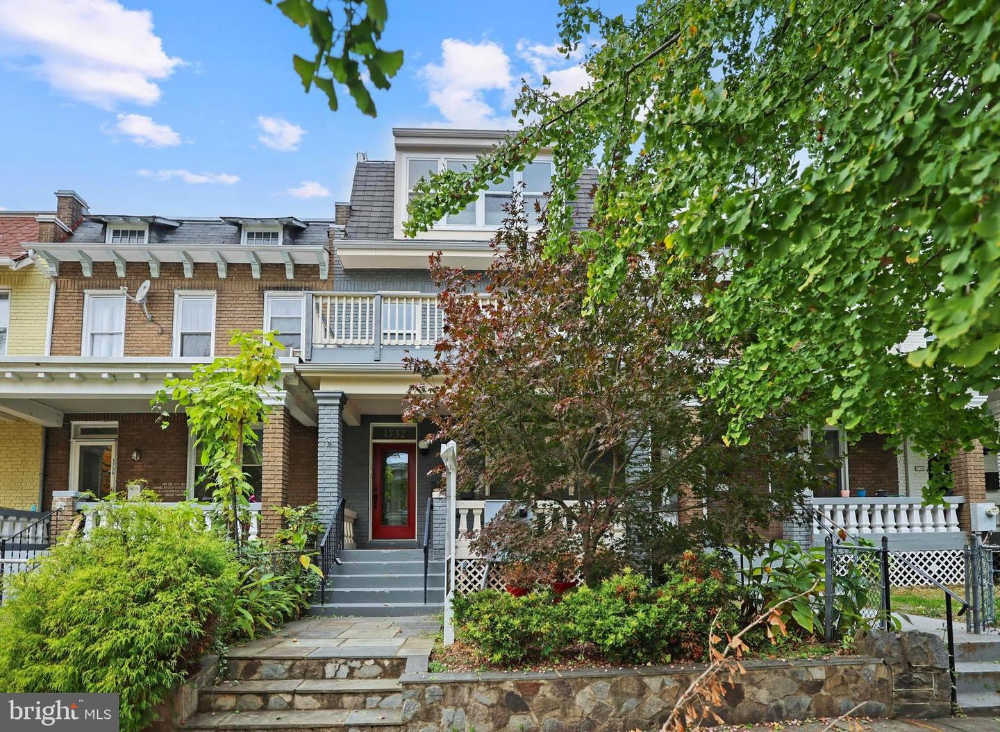 1732 BAY ST SE #1, WASHINGTON, District Of Columbia 20003, 2 Bedrooms Bedrooms, 5 Rooms Rooms,2 BathroomsBathrooms,Residential,For sale,1732 BAY ST SE #1,DCDC2246898 MLS # DCDC2246898 1732 BAY ST SE #1, WASHINGTON, District Of Columbia 20003, 2 Bedrooms Bedrooms, 5 Rooms Rooms,2 BathroomsBathrooms,Residential,For sale,1732 BAY ST SE #1,DCDC2246898 MLS # DCDC2246898