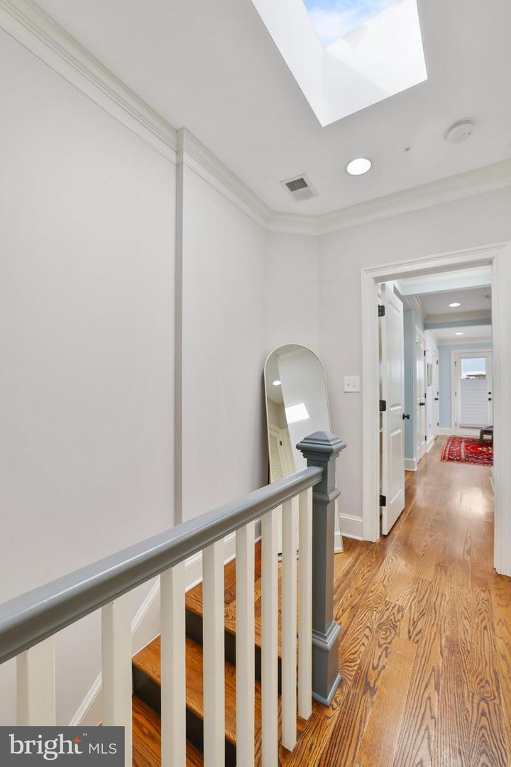 1732 BAY ST SE #1, WASHINGTON, District Of Columbia 20003, 2 Bedrooms Bedrooms, 5 Rooms Rooms,2 BathroomsBathrooms,Residential,For sale,1732 BAY ST SE #1,DCDC2246898 MLS # DCDC2246898 1732 BAY ST SE #1, WASHINGTON, District Of Columbia 20003, 2 Bedrooms Bedrooms, 5 Rooms Rooms,2 BathroomsBathrooms,Residential,For sale,1732 BAY ST SE #1,DCDC2246898 MLS # DCDC2246898