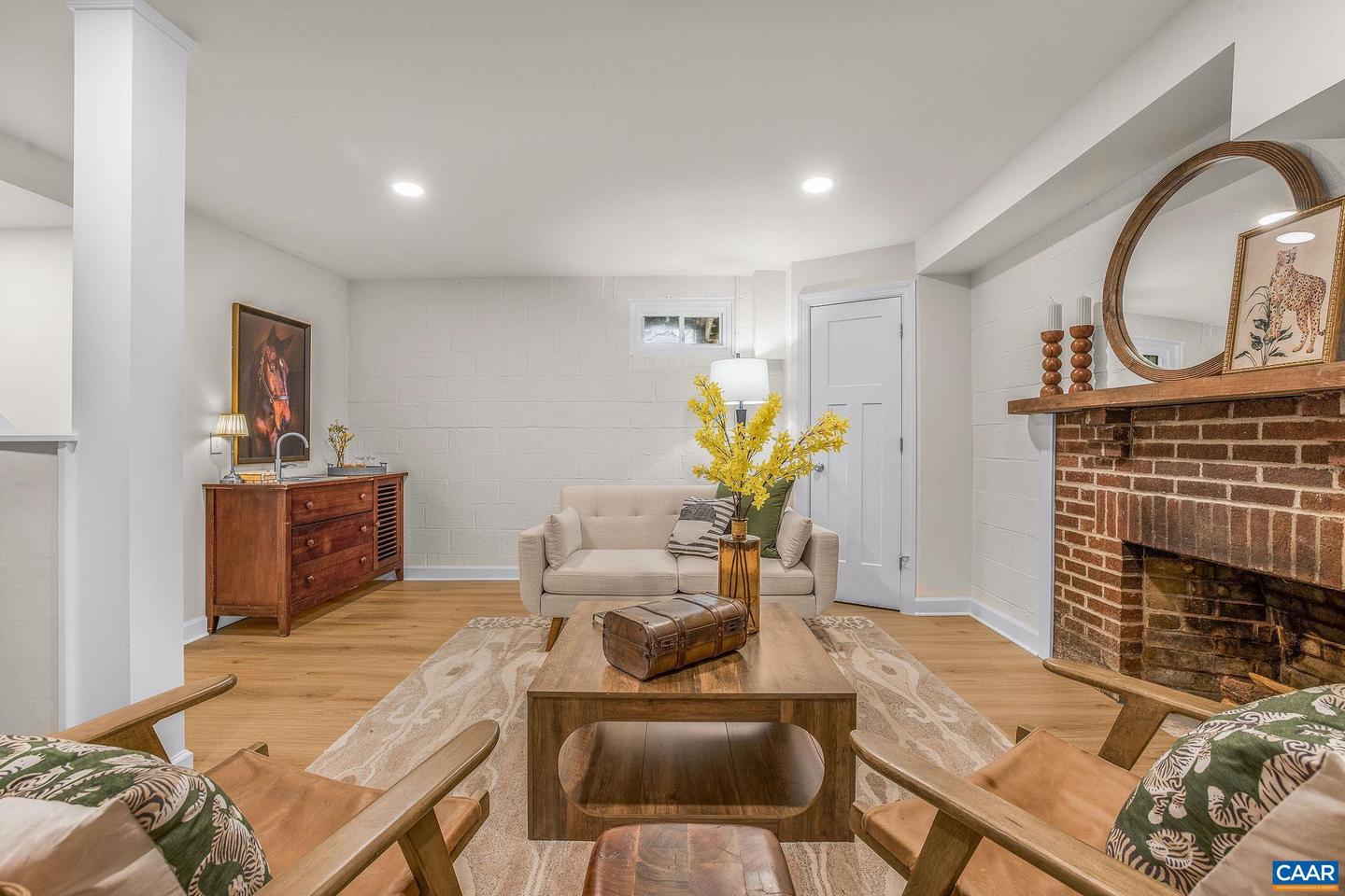 1200 MERIWETHER ST, CHARLOTTESVILLE, Virginia 22902, 2 Bedrooms Bedrooms, ,2 BathroomsBathrooms,Residential,For sale,1200 MERIWETHER ST,673457 MLS # 673457