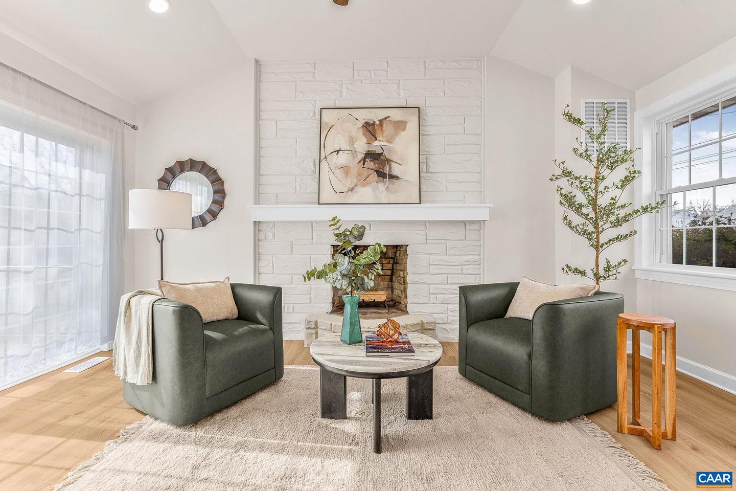 1200 MERIWETHER ST, CHARLOTTESVILLE, Virginia 22902, 2 Bedrooms Bedrooms, ,2 BathroomsBathrooms,Residential,For sale,1200 MERIWETHER ST,673457 MLS # 673457