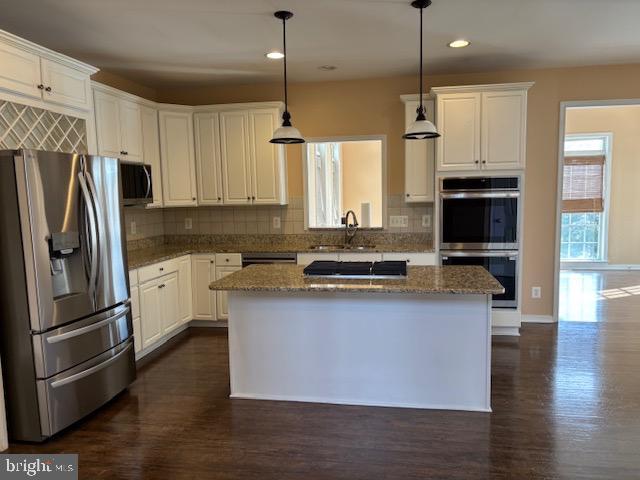 7108 CROWN JEWELS CT, FREDERICKSBURG, Virginia 22407, 5 Bedrooms Bedrooms, ,3 BathroomsBathrooms,Residential,For sale,7108 CROWN JEWELS CT,VASP2039400 MLS # VASP2039400