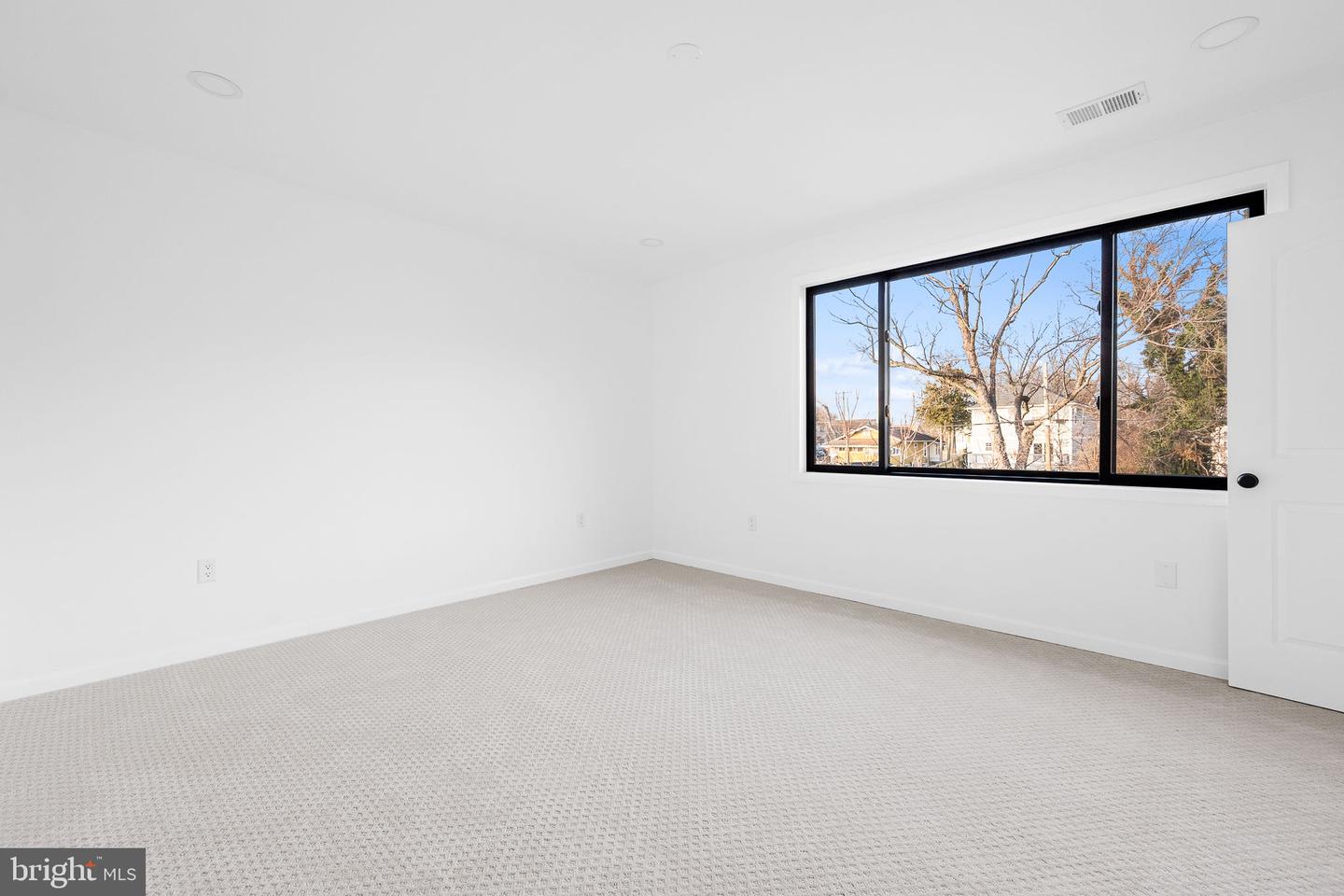 3108 ADAMS ST NE, WASHINGTON, District Of Columbia 20018, 6 Bedrooms Bedrooms, ,5 BathroomsBathrooms,Residential,For sale,3108 ADAMS ST NE,DCDC2246940 MLS # DCDC2246940 3108 ADAMS ST NE, WASHINGTON, District Of Columbia 20018, 6 Bedrooms Bedrooms, ,5 BathroomsBathrooms,Residential,For sale,3108 ADAMS ST NE,DCDC2246940 MLS # DCDC2246940