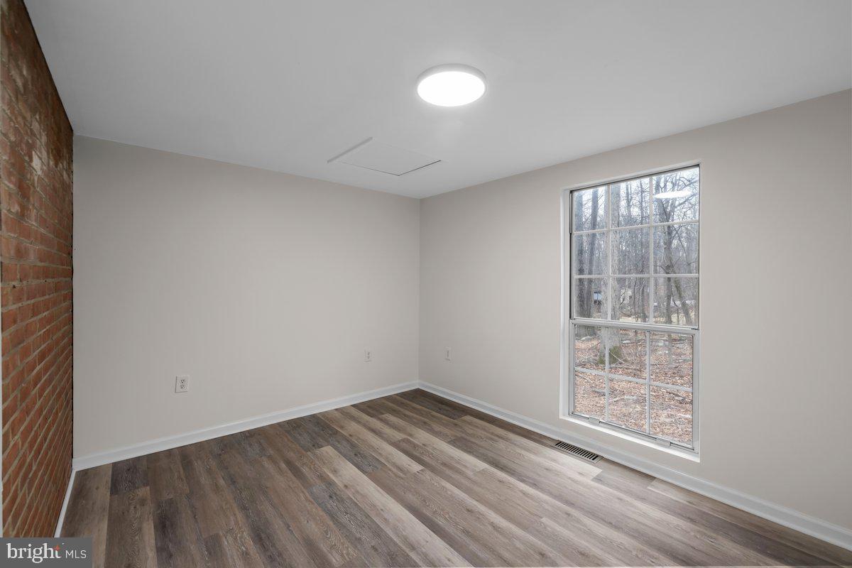 111 GENESEE TRL, WINCHESTER, Virginia 22602, 2 Bedrooms Bedrooms, ,1 BathroomBathrooms,Residential,For sale,111 GENESEE TRL,VAFV2039668 MLS # VAFV2039668