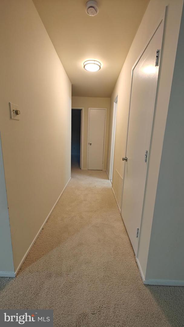 503 FLORIDA AVE #203, HERNDON, Virginia 20170, 2 Bedrooms Bedrooms, ,2 BathroomsBathrooms,Residential,For sale,503 FLORIDA AVE #203,VAFX2291862 MLS # VAFX2291862