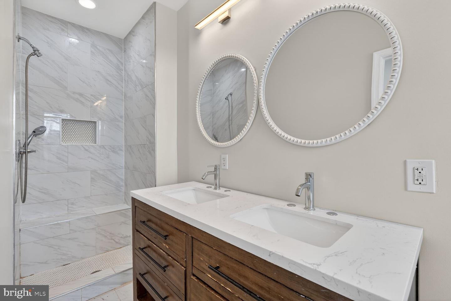 113 15TH ST SE, WASHINGTON, District Of Columbia 20003, 6 Bedrooms Bedrooms, ,3 BathroomsBathrooms,Residential,For sale,113 15TH ST SE,DCDC2246952 MLS # DCDC2246952 113 15TH ST SE, WASHINGTON, District Of Columbia 20003, 6 Bedrooms Bedrooms, ,3 BathroomsBathrooms,Residential,For sale,113 15TH ST SE,DCDC2246952 MLS # DCDC2246952