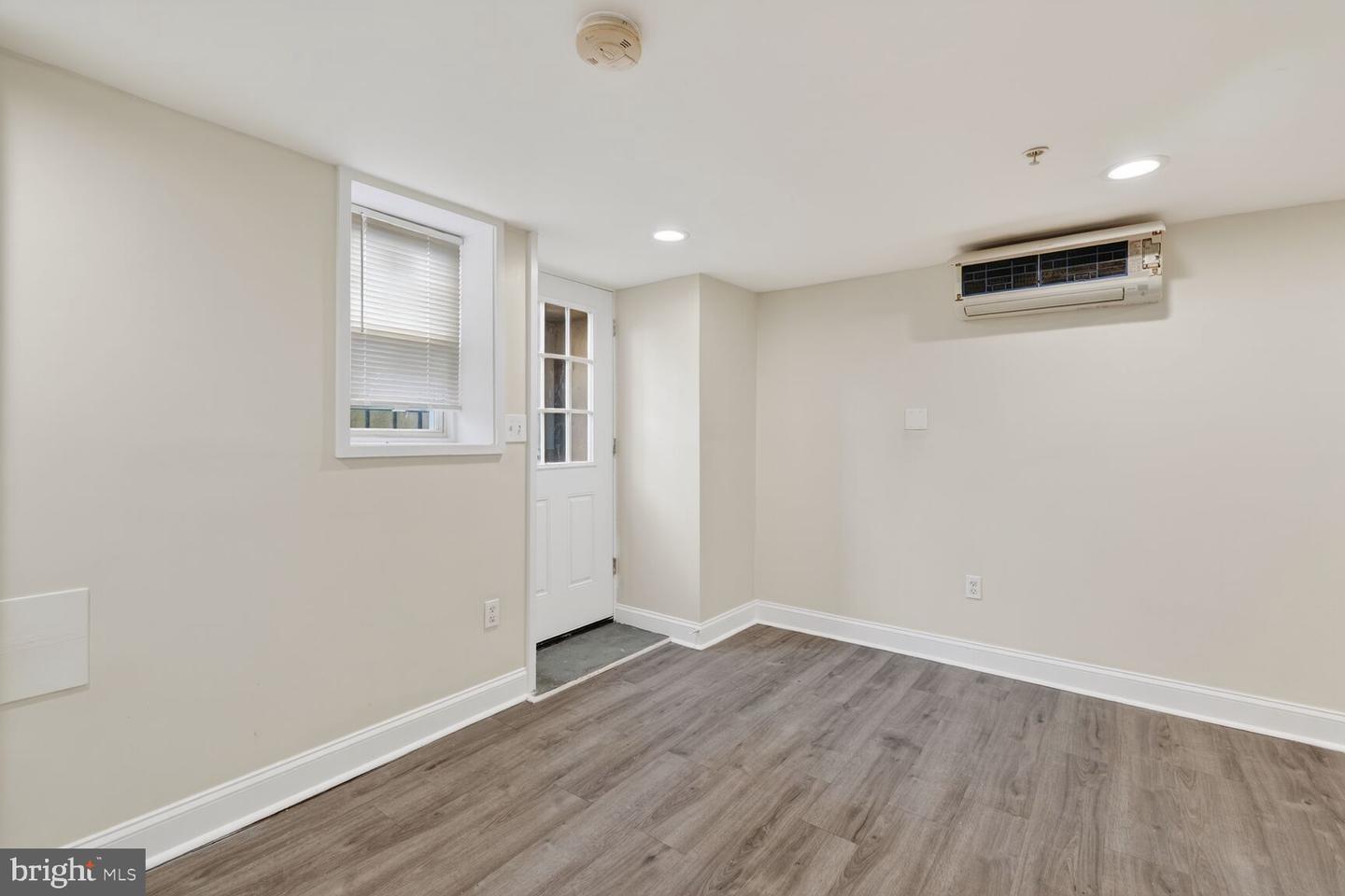 113 15TH ST SE, WASHINGTON, District Of Columbia 20003, 6 Bedrooms Bedrooms, ,3 BathroomsBathrooms,Residential,For sale,113 15TH ST SE,DCDC2246952 MLS # DCDC2246952 113 15TH ST SE, WASHINGTON, District Of Columbia 20003, 6 Bedrooms Bedrooms, ,3 BathroomsBathrooms,Residential,For sale,113 15TH ST SE,DCDC2246952 MLS # DCDC2246952