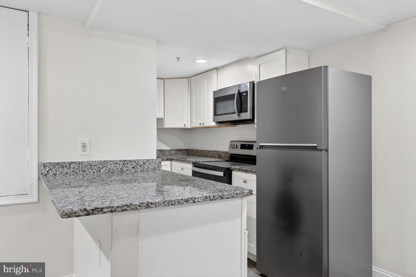 113 15TH ST SE, WASHINGTON, District Of Columbia 20003, 6 Bedrooms Bedrooms, ,3 BathroomsBathrooms,Residential,For sale,113 15TH ST SE,DCDC2246952 MLS # DCDC2246952 113 15TH ST SE, WASHINGTON, District Of Columbia 20003, 6 Bedrooms Bedrooms, ,3 BathroomsBathrooms,Residential,For sale,113 15TH ST SE,DCDC2246952 MLS # DCDC2246952