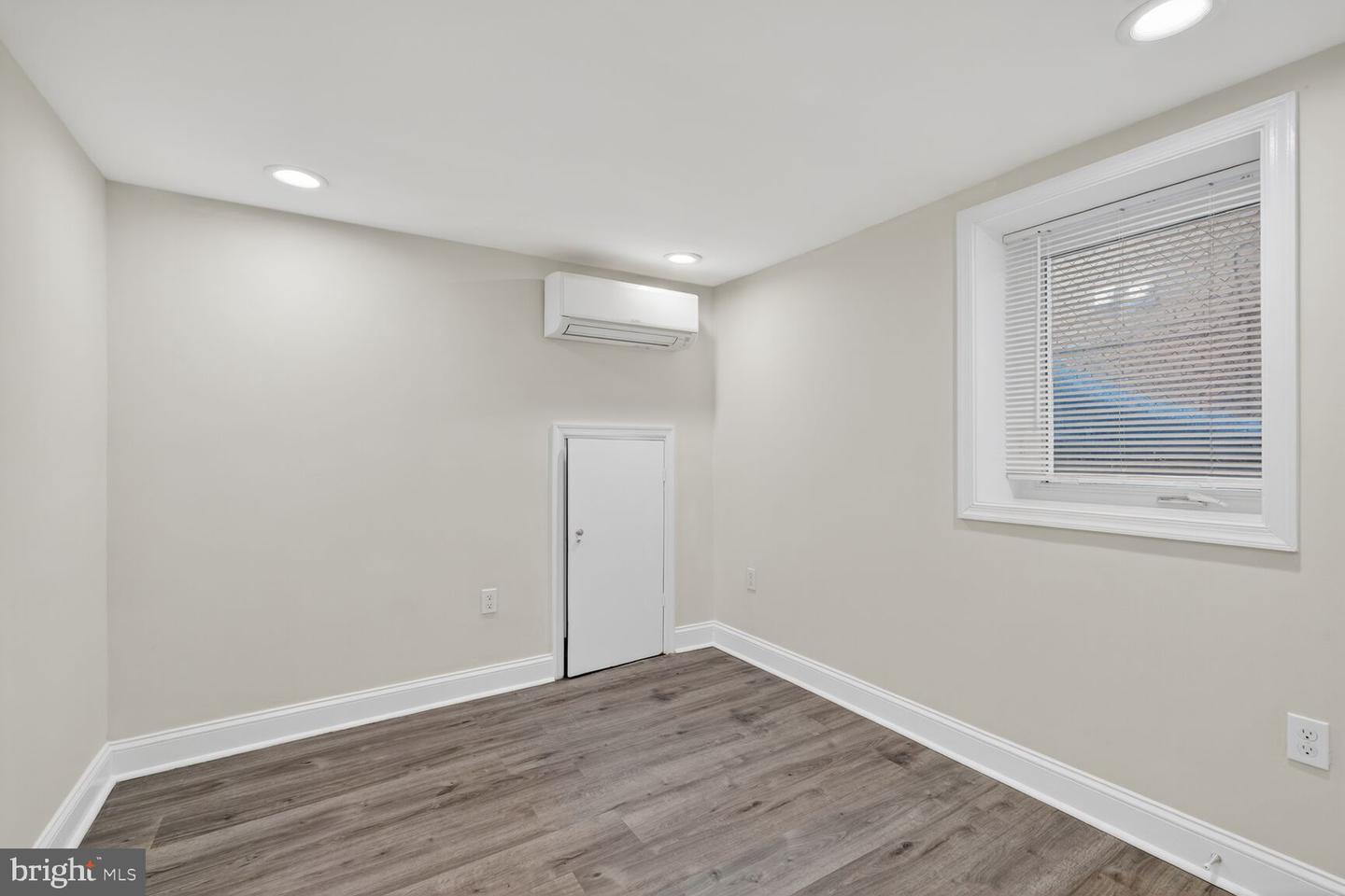 113 15TH ST SE, WASHINGTON, District Of Columbia 20003, 6 Bedrooms Bedrooms, ,3 BathroomsBathrooms,Residential,For sale,113 15TH ST SE,DCDC2246952 MLS # DCDC2246952 113 15TH ST SE, WASHINGTON, District Of Columbia 20003, 6 Bedrooms Bedrooms, ,3 BathroomsBathrooms,Residential,For sale,113 15TH ST SE,DCDC2246952 MLS # DCDC2246952