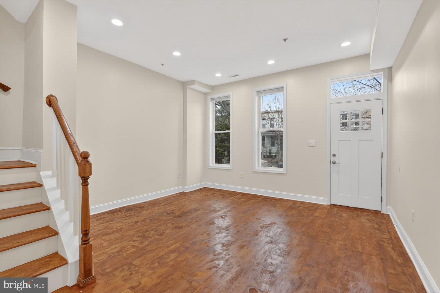 113 15TH ST SE, WASHINGTON, District Of Columbia 20003, 6 Bedrooms Bedrooms, ,3 BathroomsBathrooms,Residential,For sale,113 15TH ST SE,DCDC2246952 MLS # DCDC2246952 113 15TH ST SE, WASHINGTON, District Of Columbia 20003, 6 Bedrooms Bedrooms, ,3 BathroomsBathrooms,Residential,For sale,113 15TH ST SE,DCDC2246952 MLS # DCDC2246952