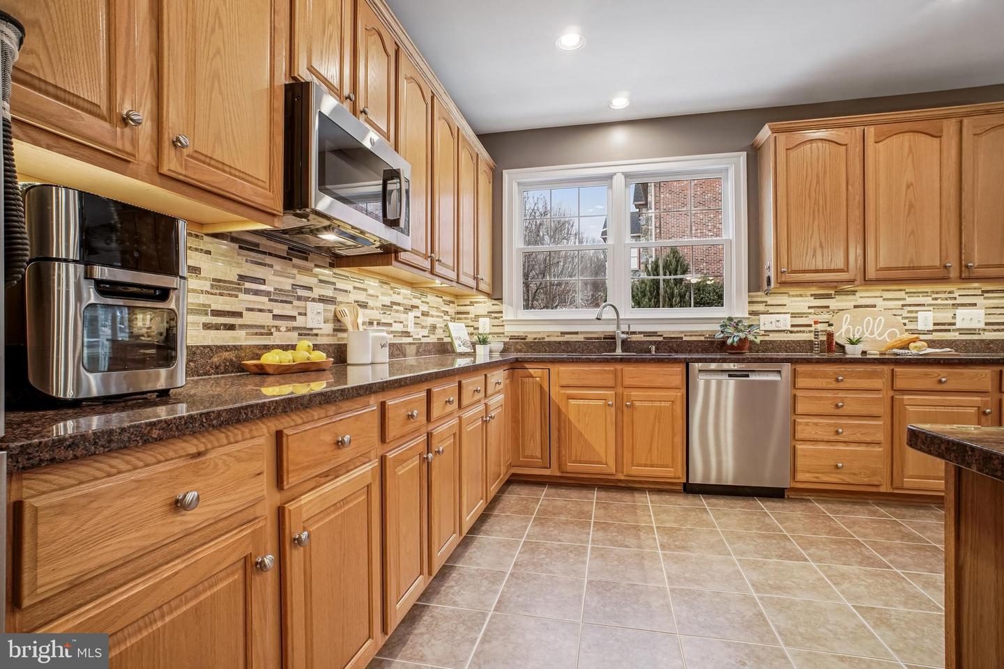 21338 FAIRHUNT DR, ASHBURN, Virginia 20148, 7 Bedrooms Bedrooms, ,6 BathroomsBathrooms,Residential,For sale,21338 FAIRHUNT DR,VALO2116110 MLS # VALO2116110