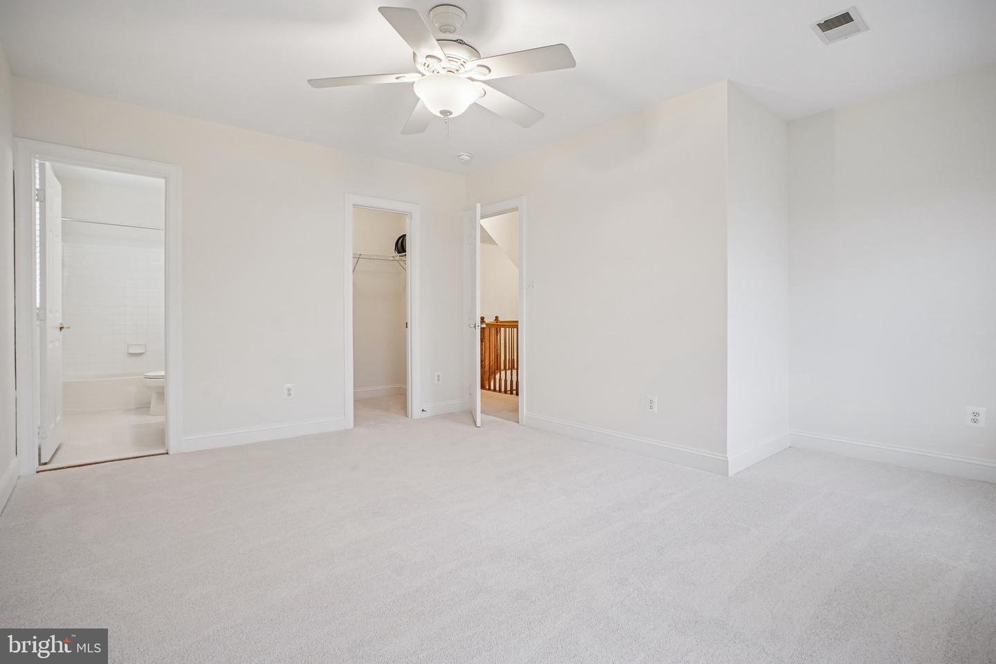 21338 FAIRHUNT DR, ASHBURN, Virginia 20148, 7 Bedrooms Bedrooms, ,6 BathroomsBathrooms,Residential,For sale,21338 FAIRHUNT DR,VALO2116110 MLS # VALO2116110