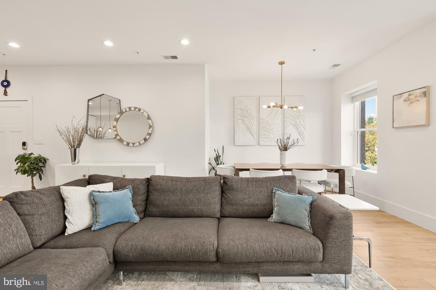 1230 FAIRMONT ST NW #2, WASHINGTON, District Of Columbia 20009, 3 Bedrooms Bedrooms, ,2 BathroomsBathrooms,Residential,For sale,1230 FAIRMONT ST NW #2,DCDC2246622 MLS # DCDC2246622 1230 FAIRMONT ST NW #2, WASHINGTON, District Of Columbia 20009, 3 Bedrooms Bedrooms, ,2 BathroomsBathrooms,Residential,For sale,1230 FAIRMONT ST NW #2,DCDC2246622 MLS # DCDC2246622