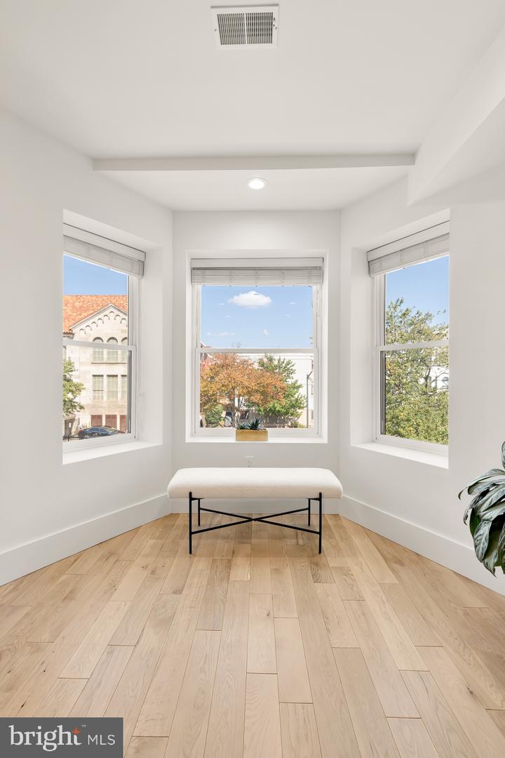 1230 FAIRMONT ST NW #2, WASHINGTON, District Of Columbia 20009, 3 Bedrooms Bedrooms, ,2 BathroomsBathrooms,Residential,For sale,1230 FAIRMONT ST NW #2,DCDC2246622 MLS # DCDC2246622 1230 FAIRMONT ST NW #2, WASHINGTON, District Of Columbia 20009, 3 Bedrooms Bedrooms, ,2 BathroomsBathrooms,Residential,For sale,1230 FAIRMONT ST NW #2,DCDC2246622 MLS # DCDC2246622