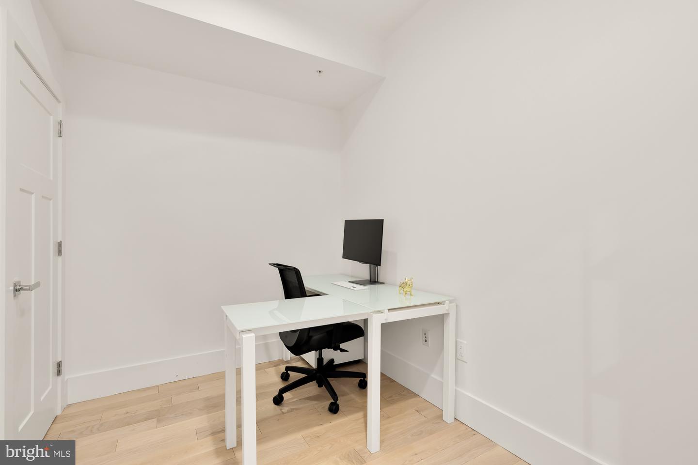 1230 FAIRMONT ST NW #2, WASHINGTON, District Of Columbia 20009, 3 Bedrooms Bedrooms, ,2 BathroomsBathrooms,Residential,For sale,1230 FAIRMONT ST NW #2,DCDC2246622 MLS # DCDC2246622 1230 FAIRMONT ST NW #2, WASHINGTON, District Of Columbia 20009, 3 Bedrooms Bedrooms, ,2 BathroomsBathrooms,Residential,For sale,1230 FAIRMONT ST NW #2,DCDC2246622 MLS # DCDC2246622